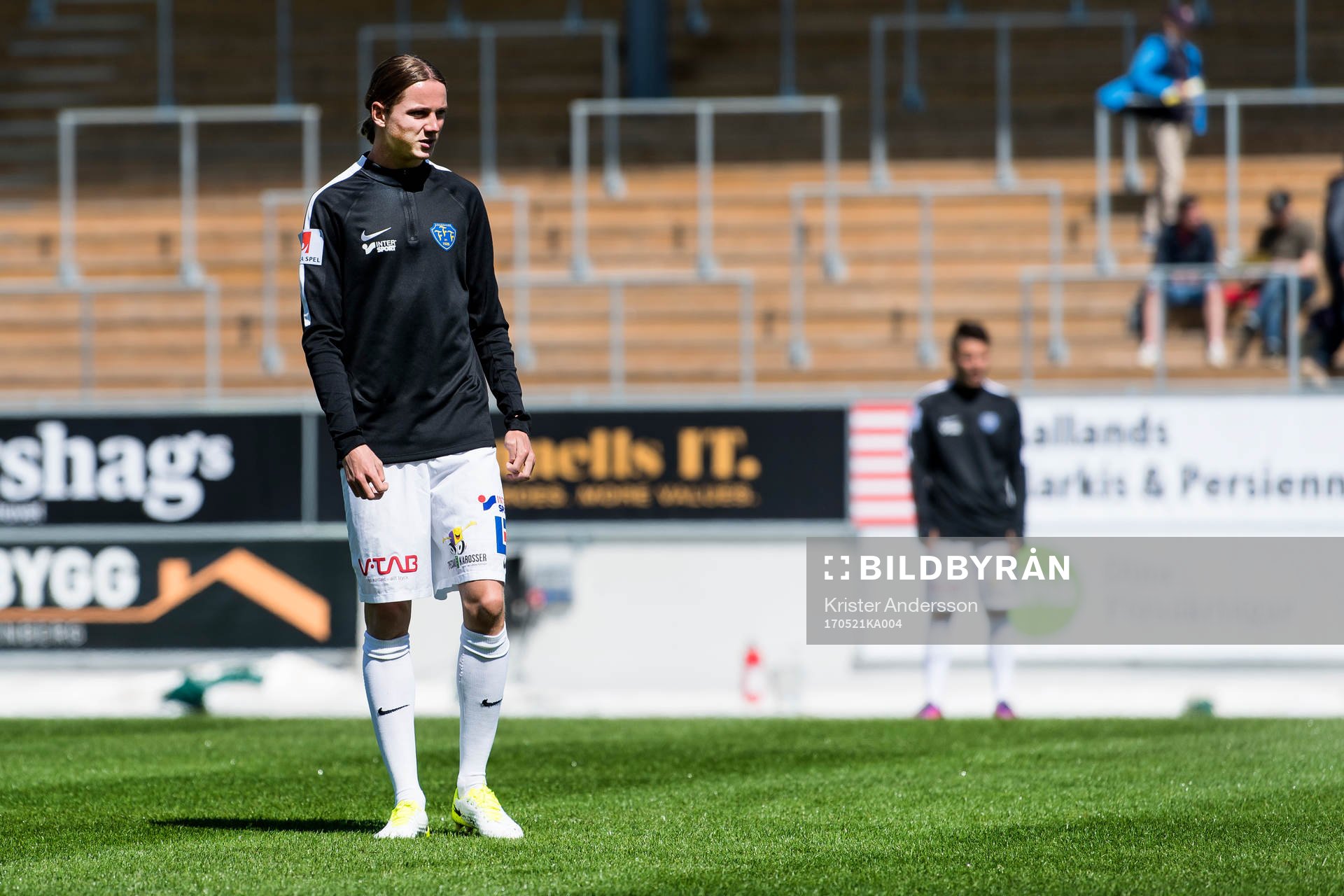 Falkenbergs John Björkengren före fotbollsmatchen i