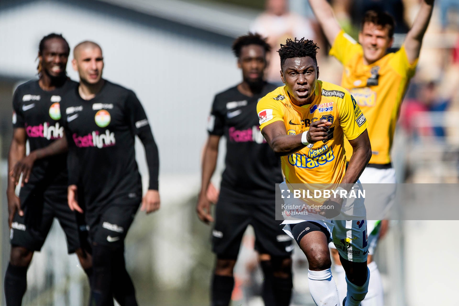 Falkenbergs Dominic Chatto jublar