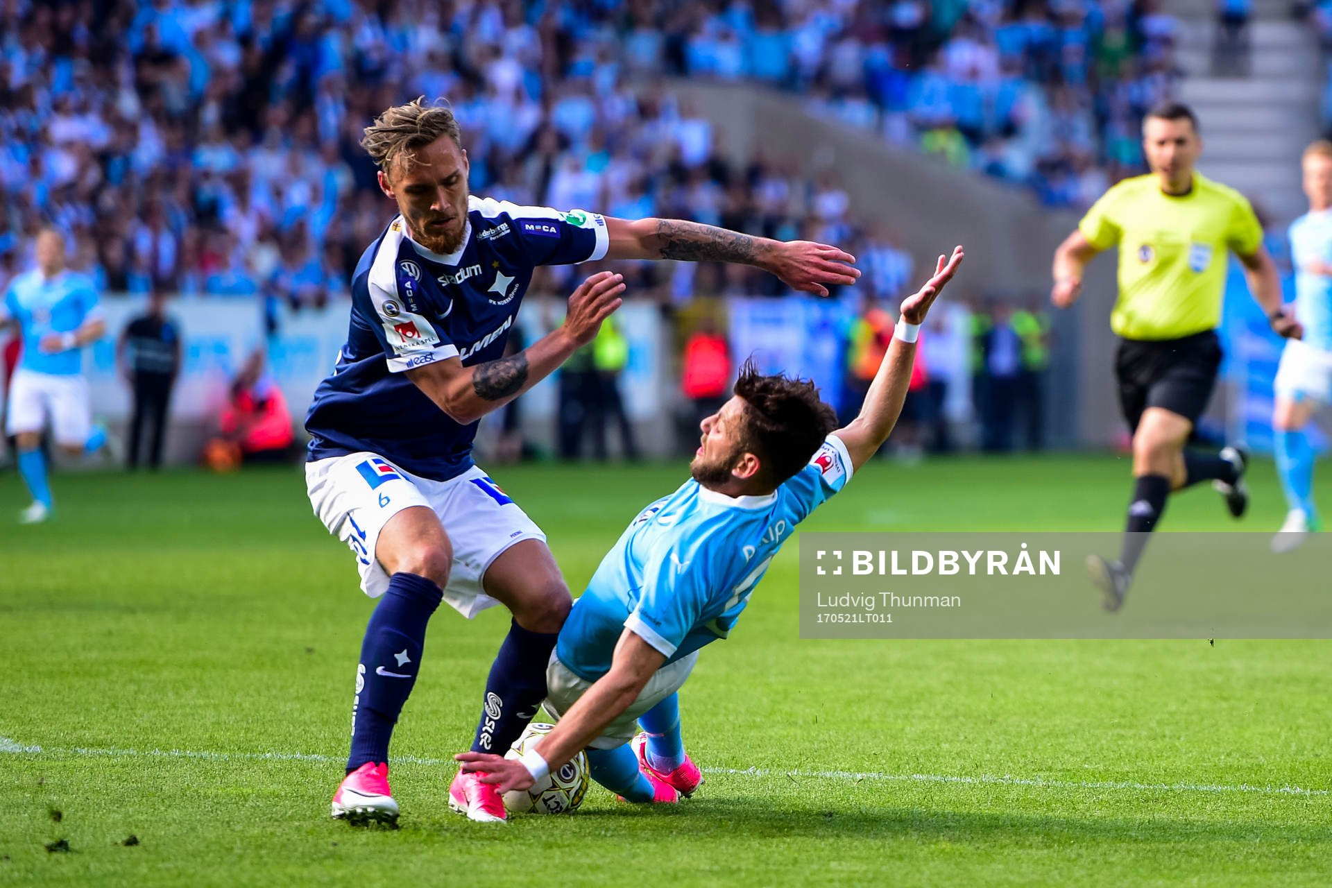 Norrköpings Nicklas Bärkroth och Malmö FFs Erdal Rakip