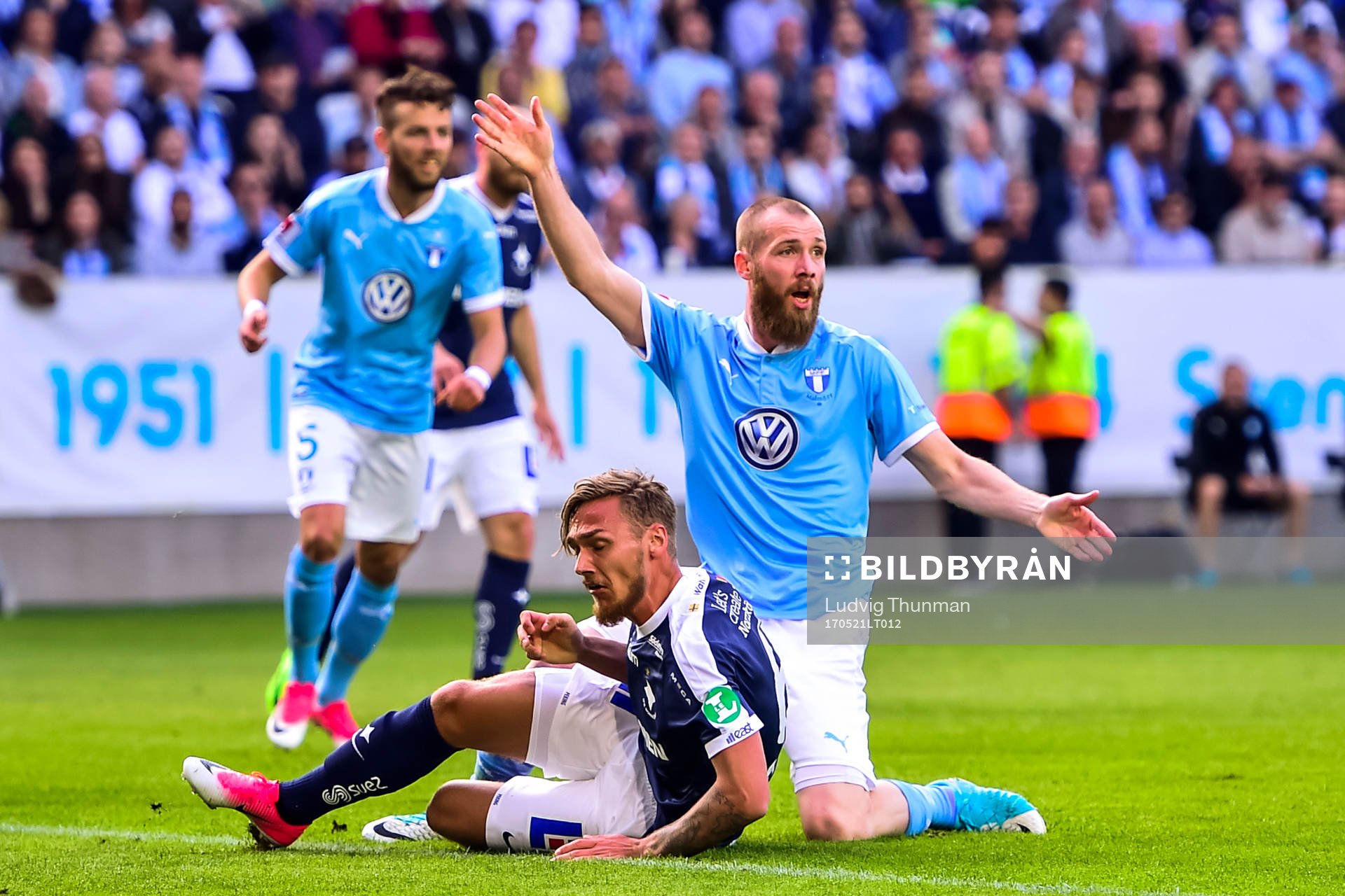 Norrköpings Linus Wahlqvist och Malmö FFs Jo Inge Berget