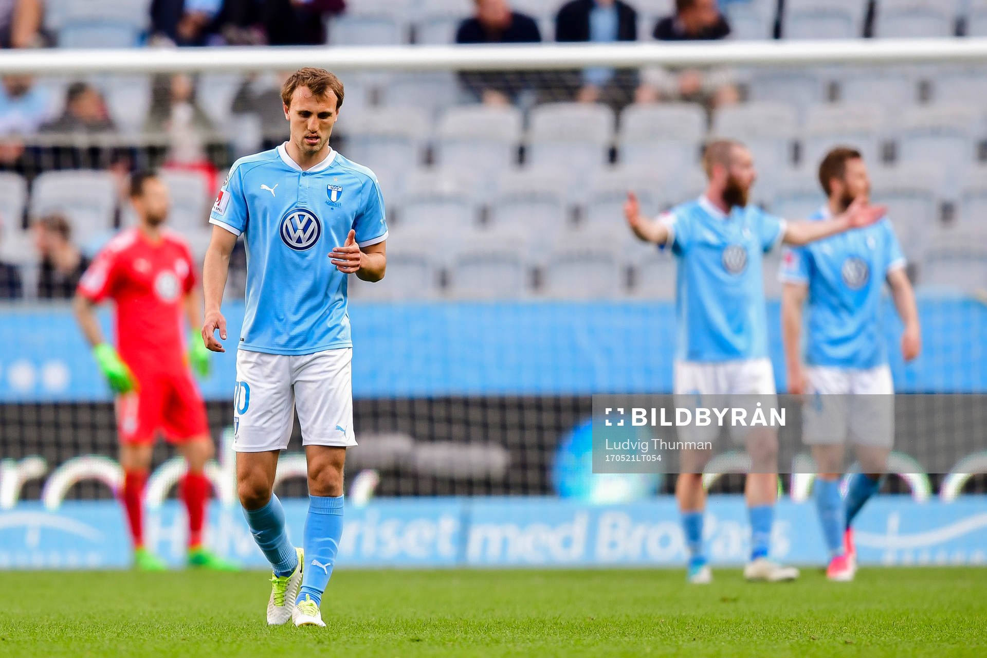 Malmö FFs Magnus Wolff Eikrem deppar