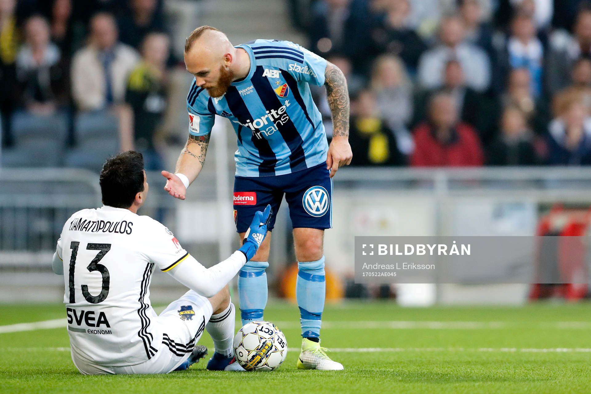 s målvakt Kyriakos Stamatopoulos och Djurgårdens Magnus