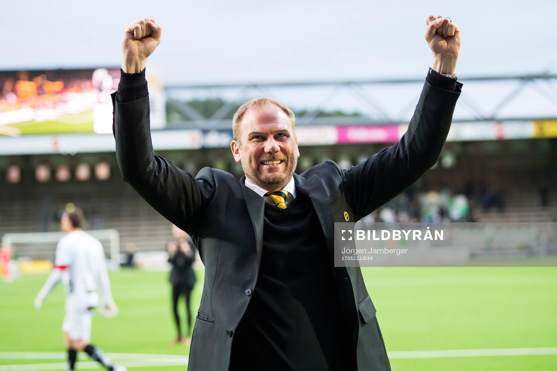 Elfsborgs manager Magnus Haglund jublar