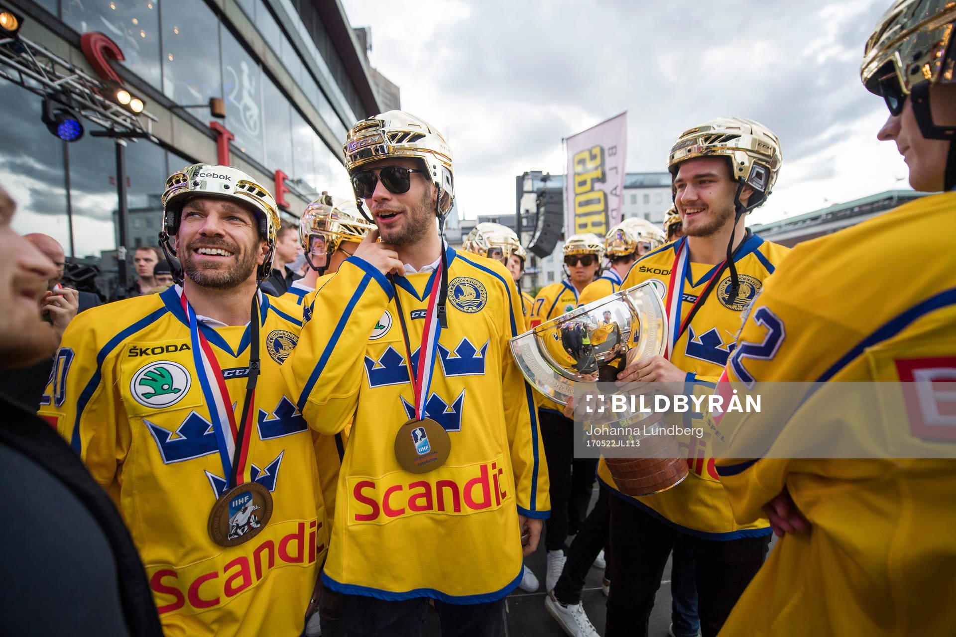 Joel Lundqvist, målvakt Eddie Läck och Dennis Everberg