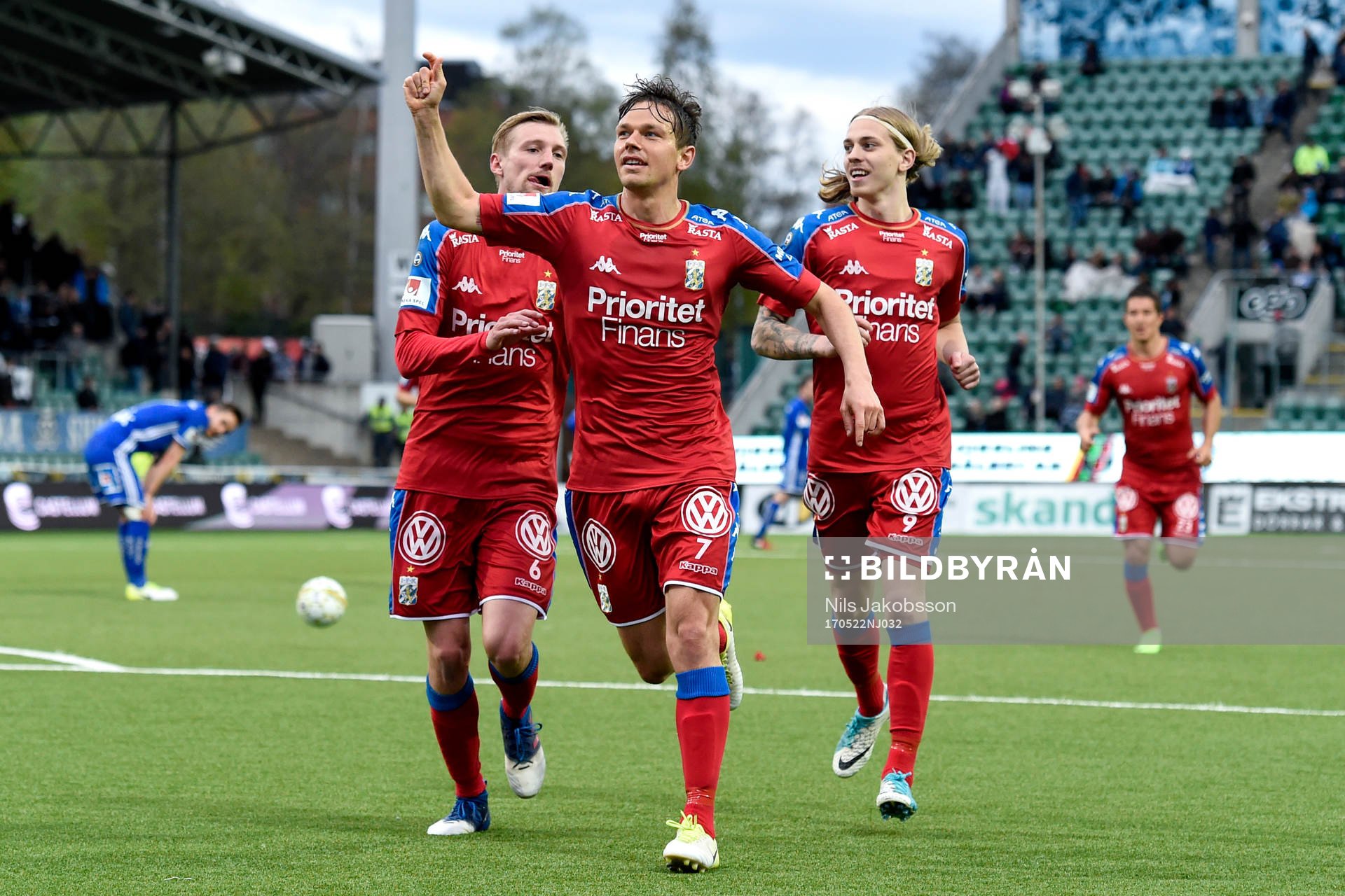 IFK Göteborgs Mads Albaek jublar