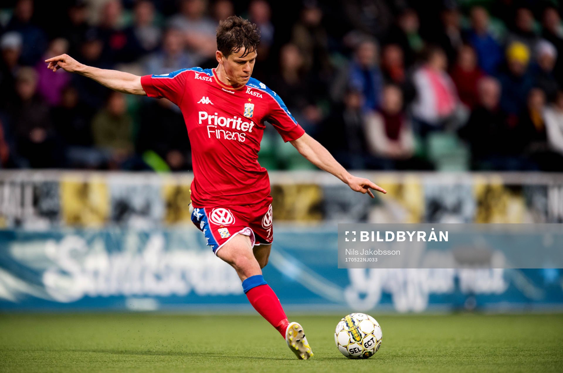 FK Göteborgs Mads Albaek skjuter in 0-4