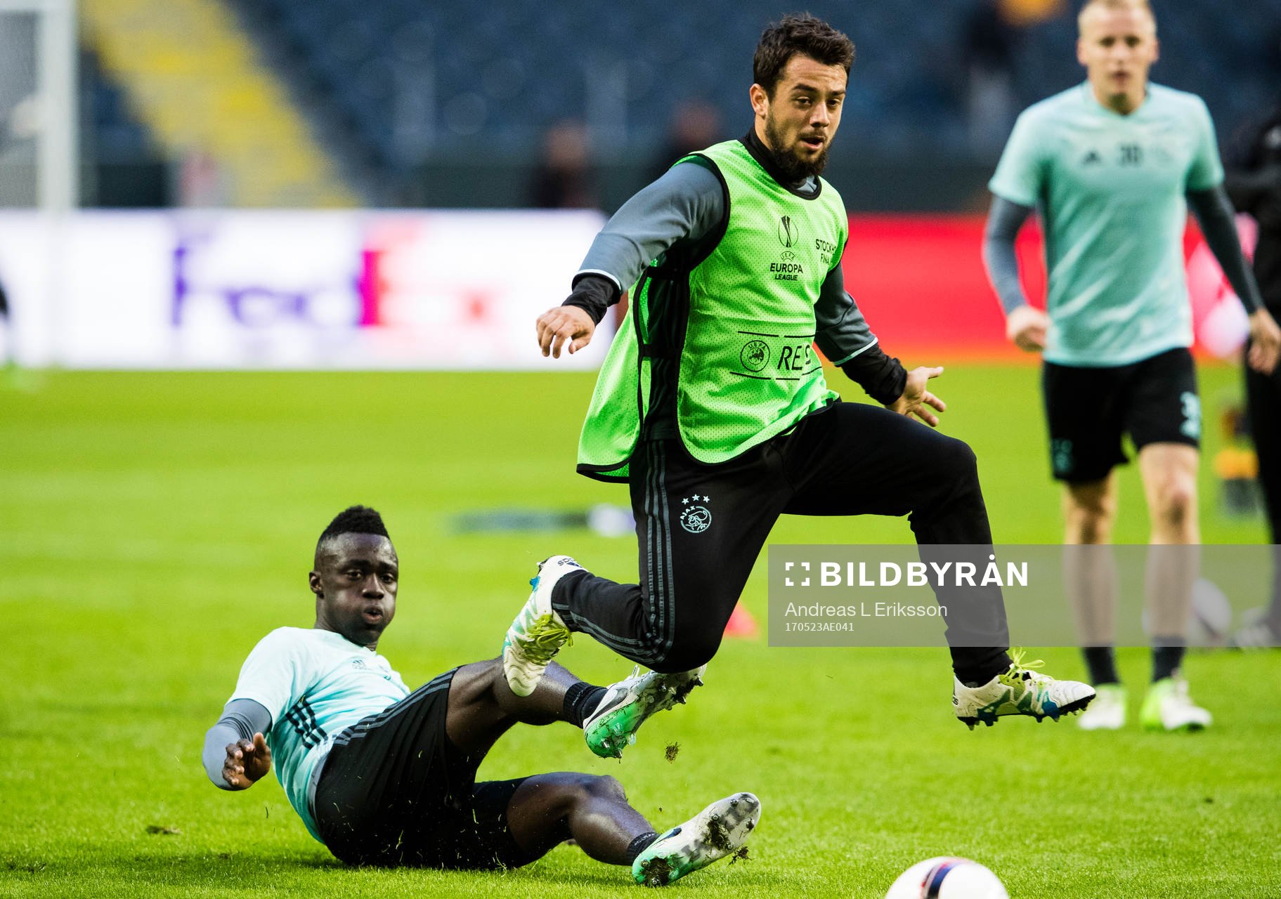 Ajax Davinson Sánchez och Amin Younes