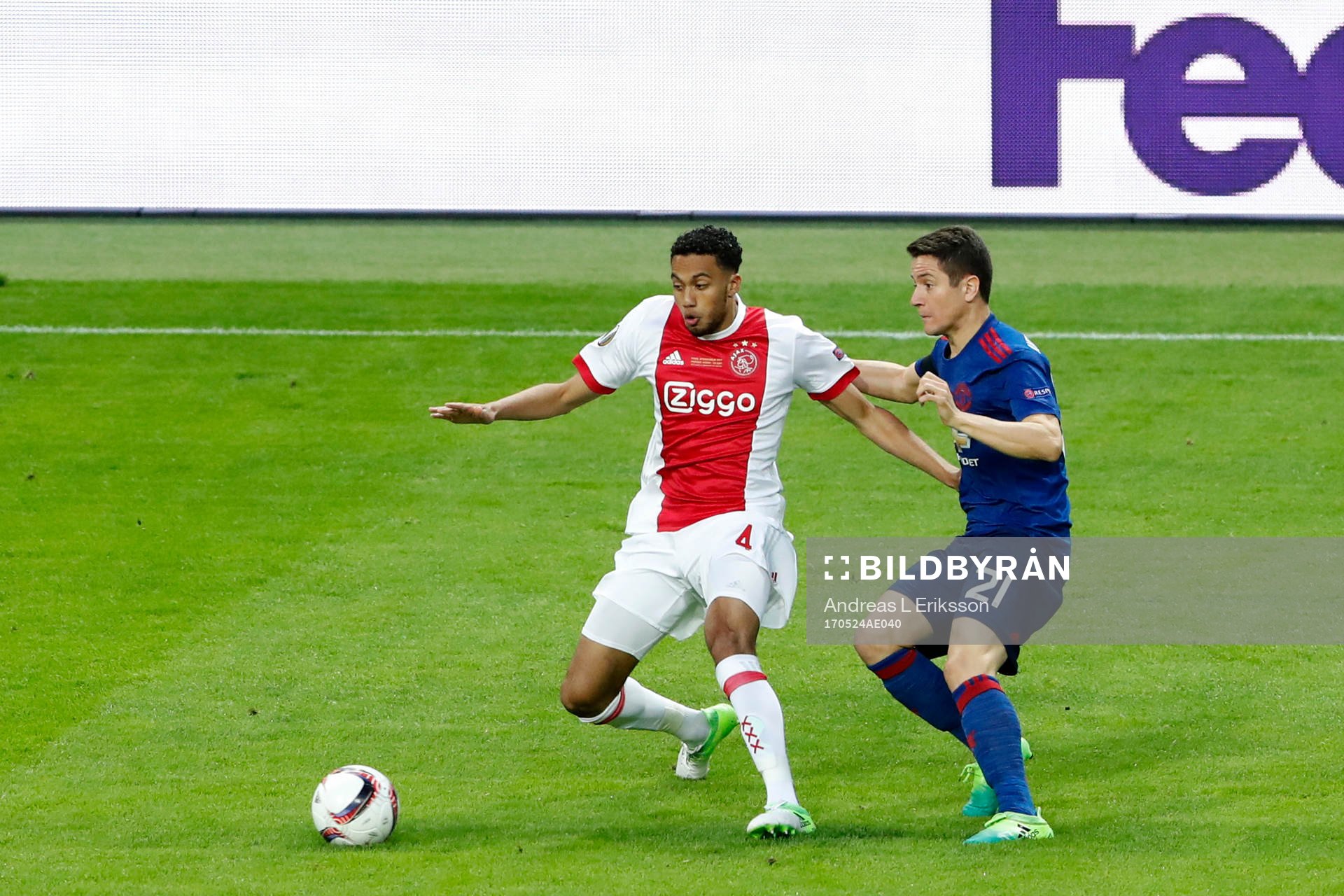 Ajax Jairo Riedewald och Manchester Uniteds Ander Herrera