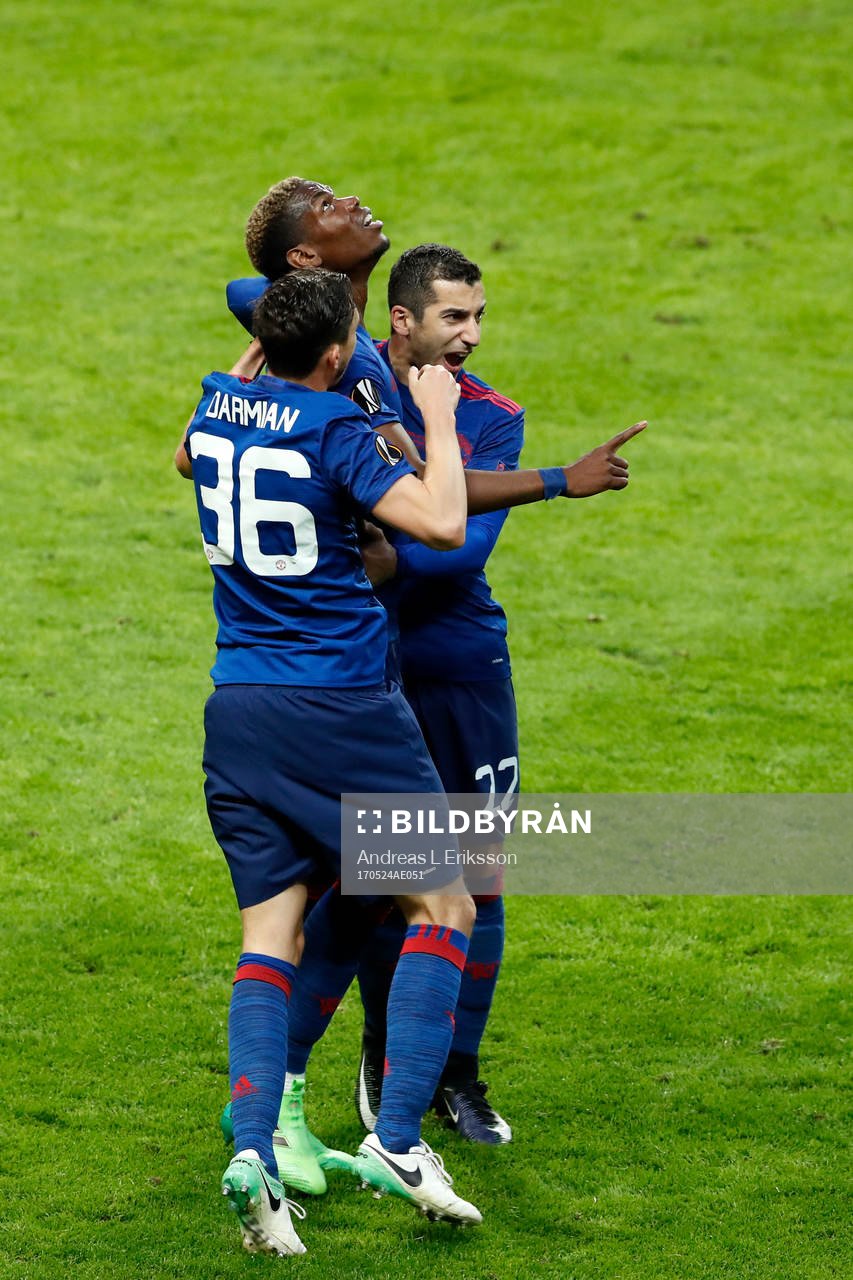 Manchester Uniteds Matteo Darmian och Henrikh Mkhitaryan