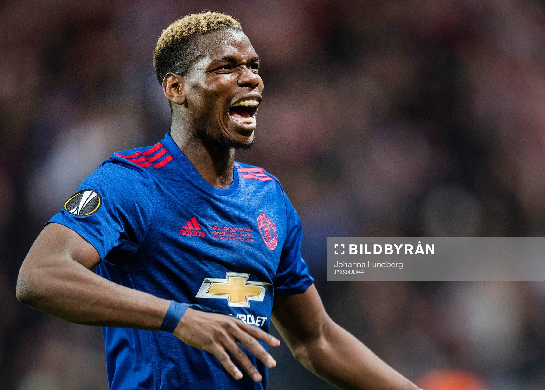 Manchester Uniteds Paul Pogba jublar