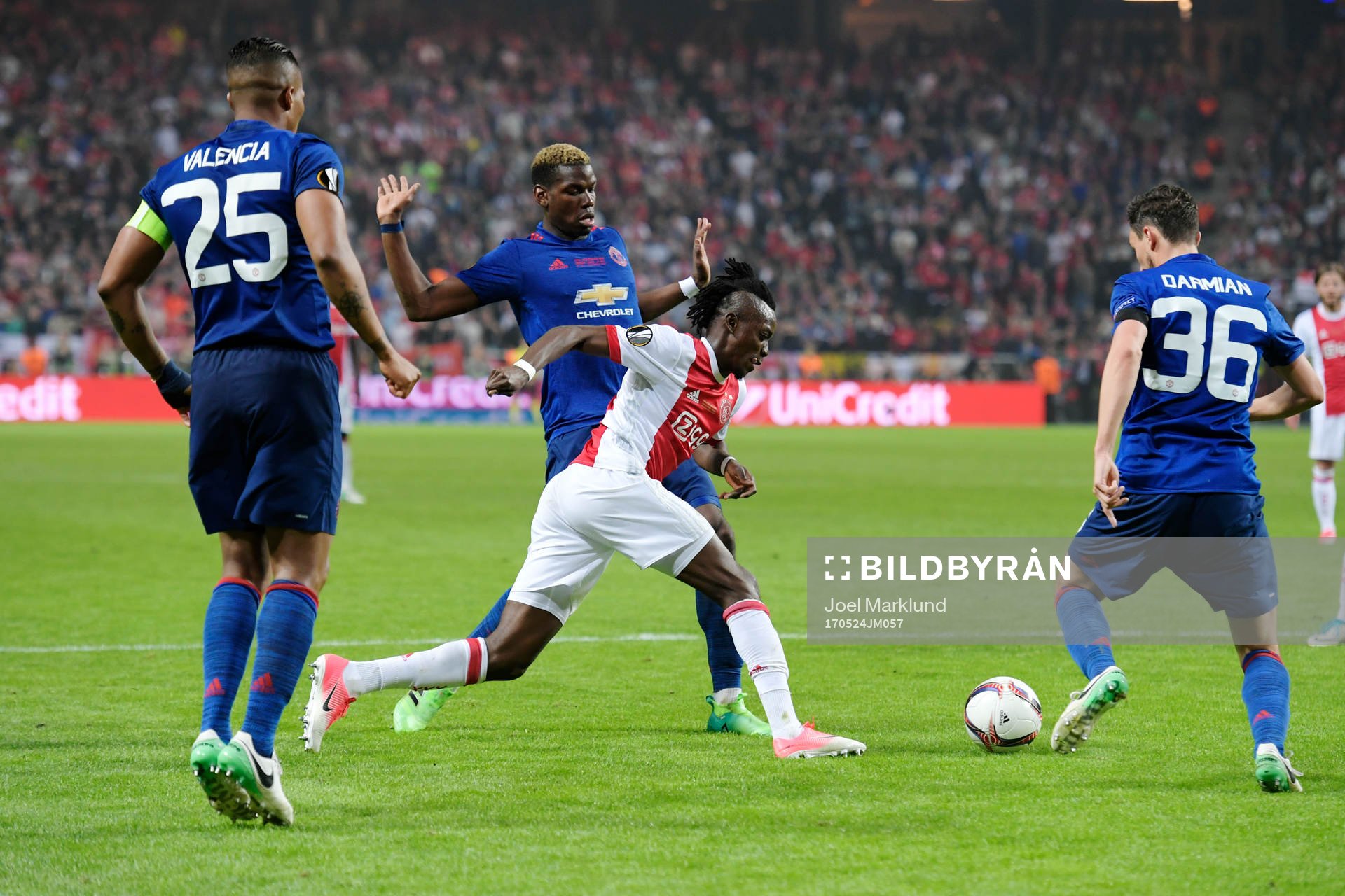 Manchester Uniteds Antonio Valencia, Paul Pogba och Matteo