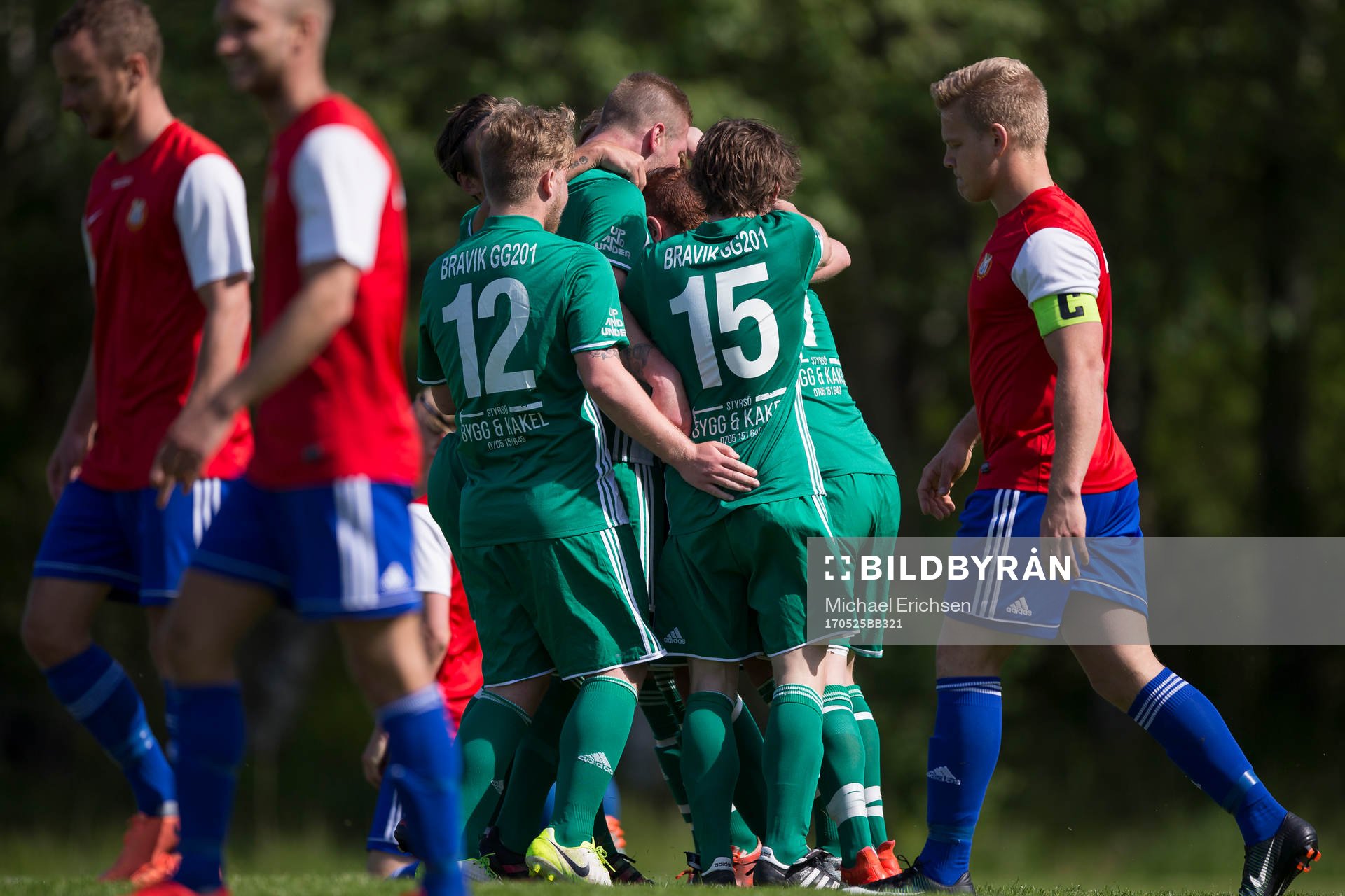 under fotbollsmatchen i Div 5 mellan Styrsö och Donsö