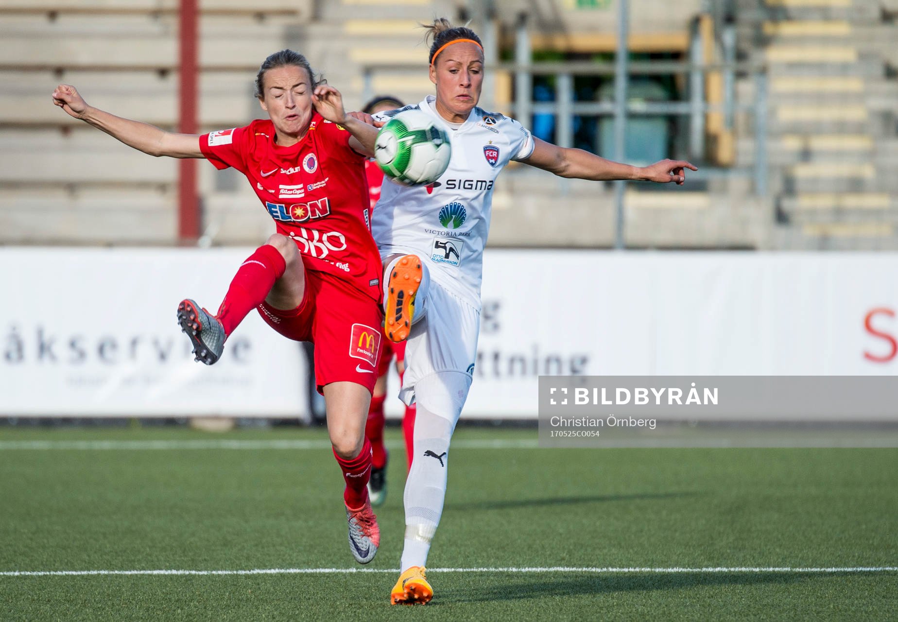 Örebros Hanna Terry mor Rosengårds Sanne Troelsgaard