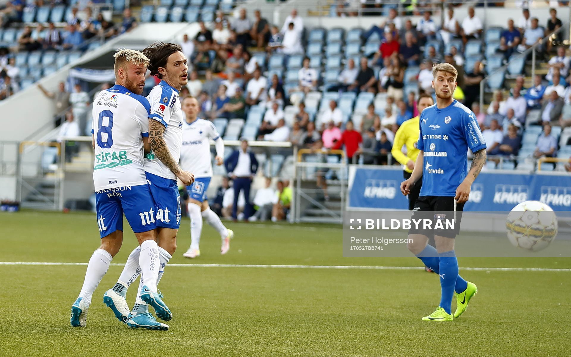 Norrköpings Nicklas Bärkroth gör mål 2-1