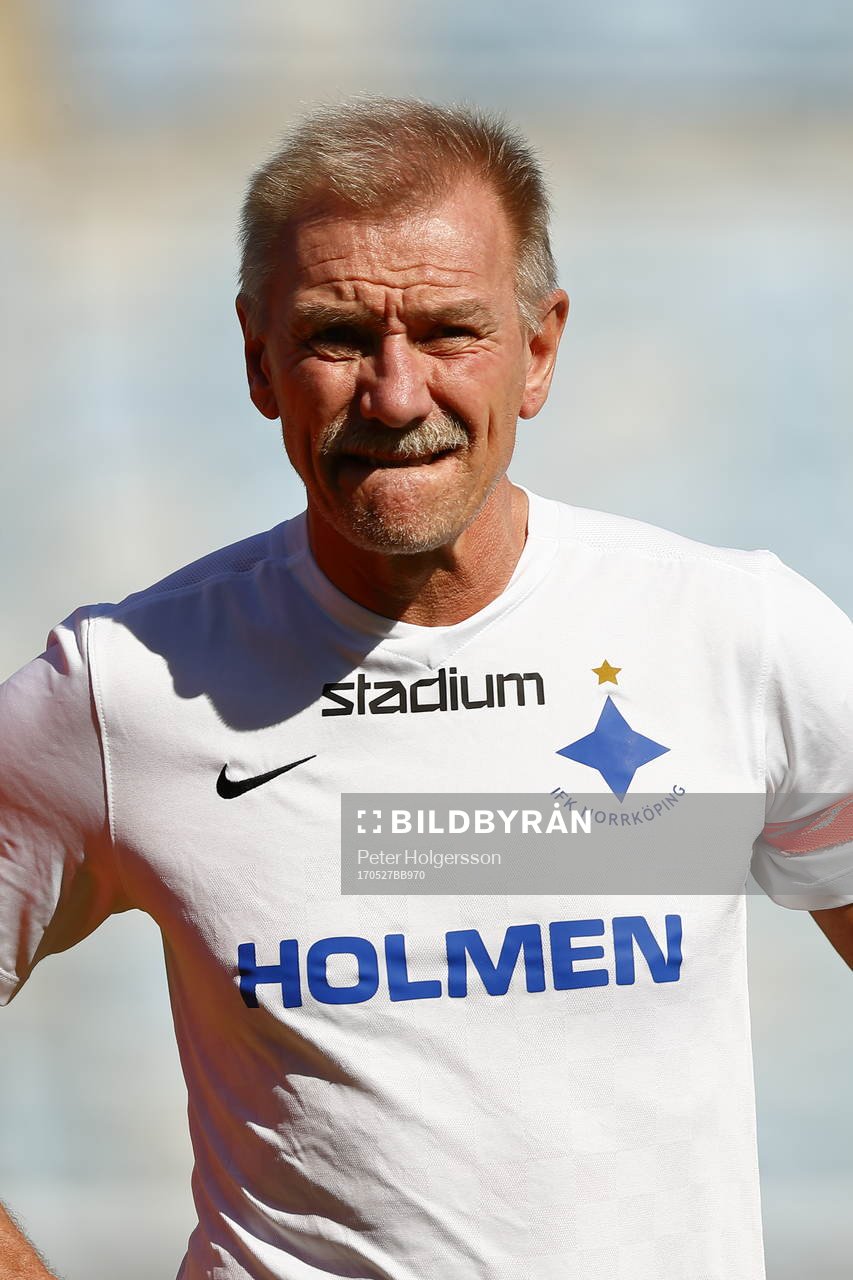 Jubileumsmatchen i fotboll mellan veteraner i Norrköping