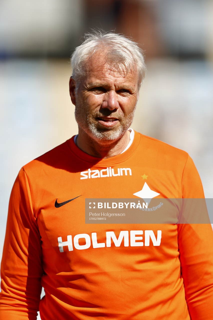 Jubileumsmatchen i fotboll mellan veteraner i Norrköping