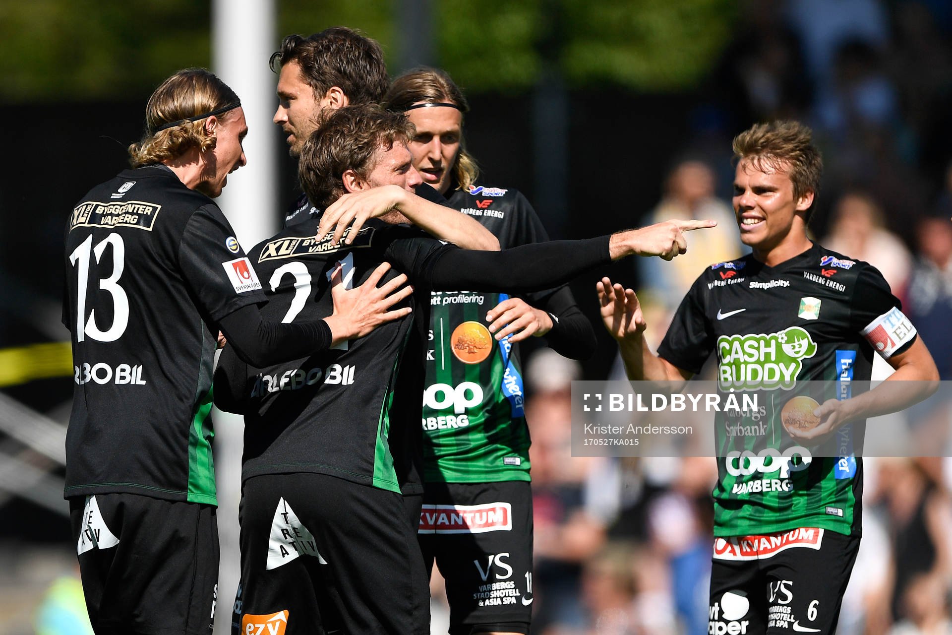 Varbergs Karl Söderström jublar