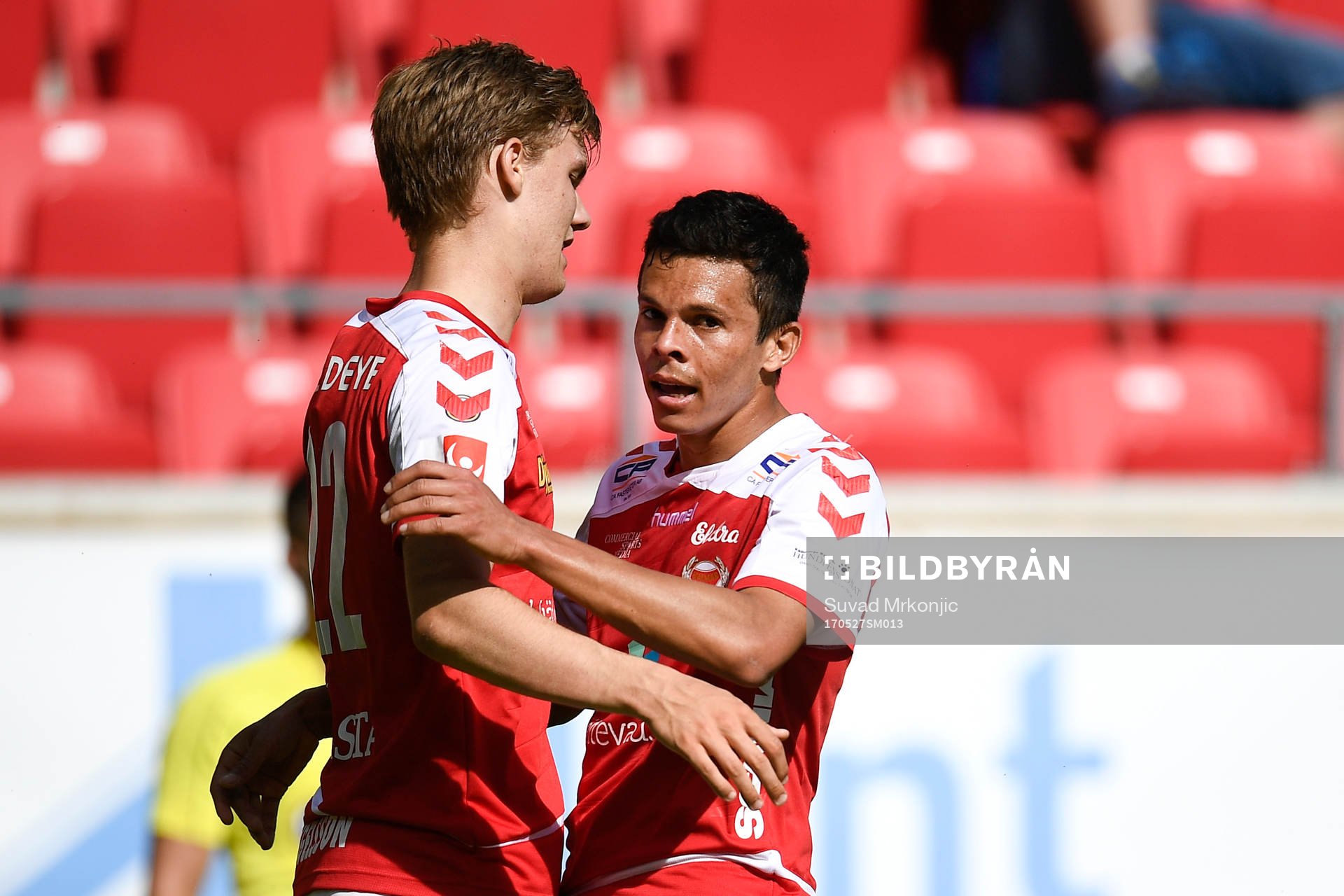 Kalmars Svante Ingelsson och Romário Pereira Sipião jublar