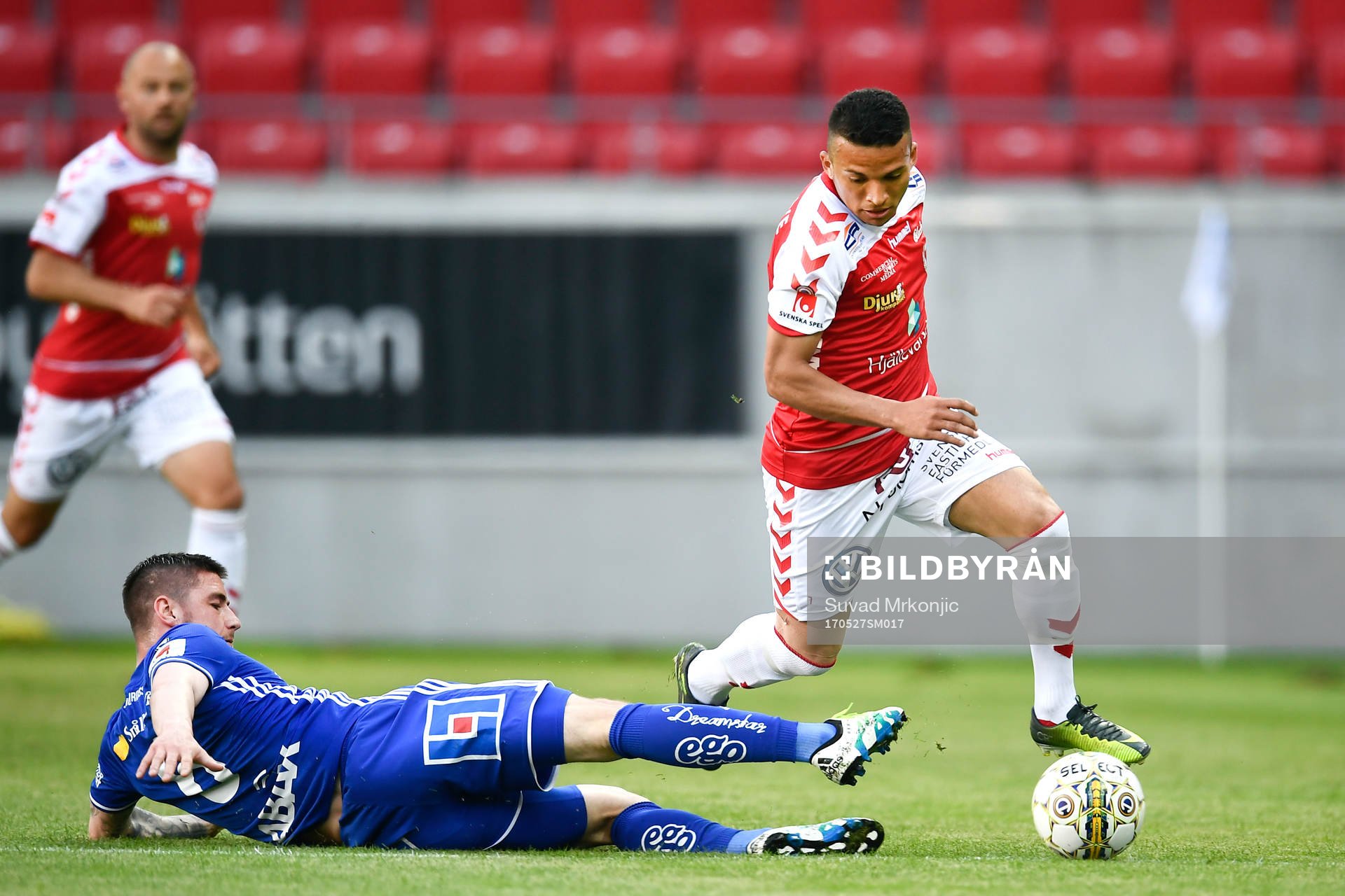 Sundsvalls Kristinn Freyr Sigurdsson och Kalmars Ismael