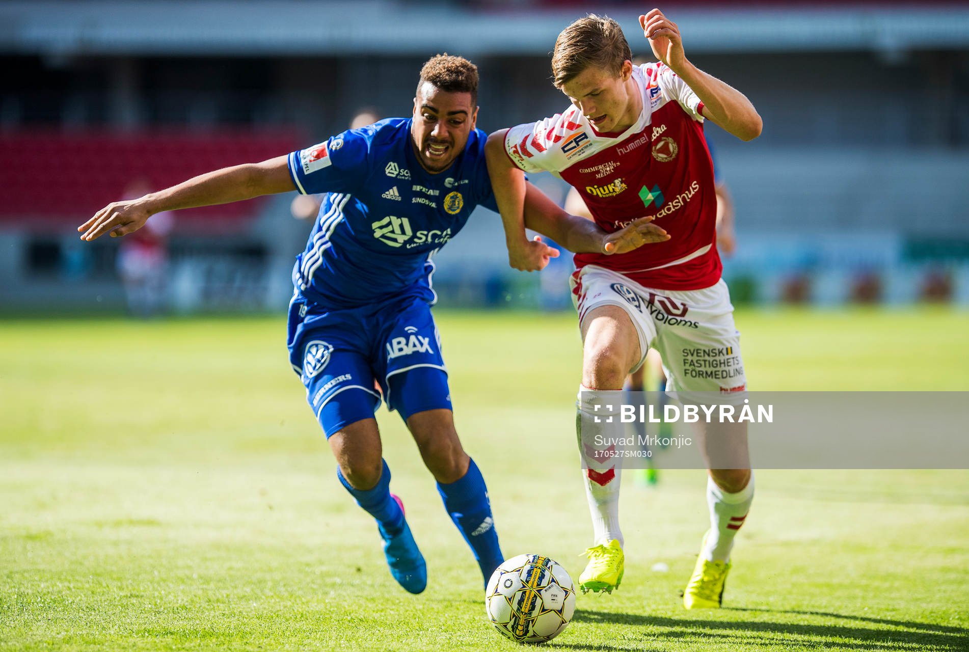 Kalmars Svante Ingelsson och Sundsvalls Noah Sonko Sundberg