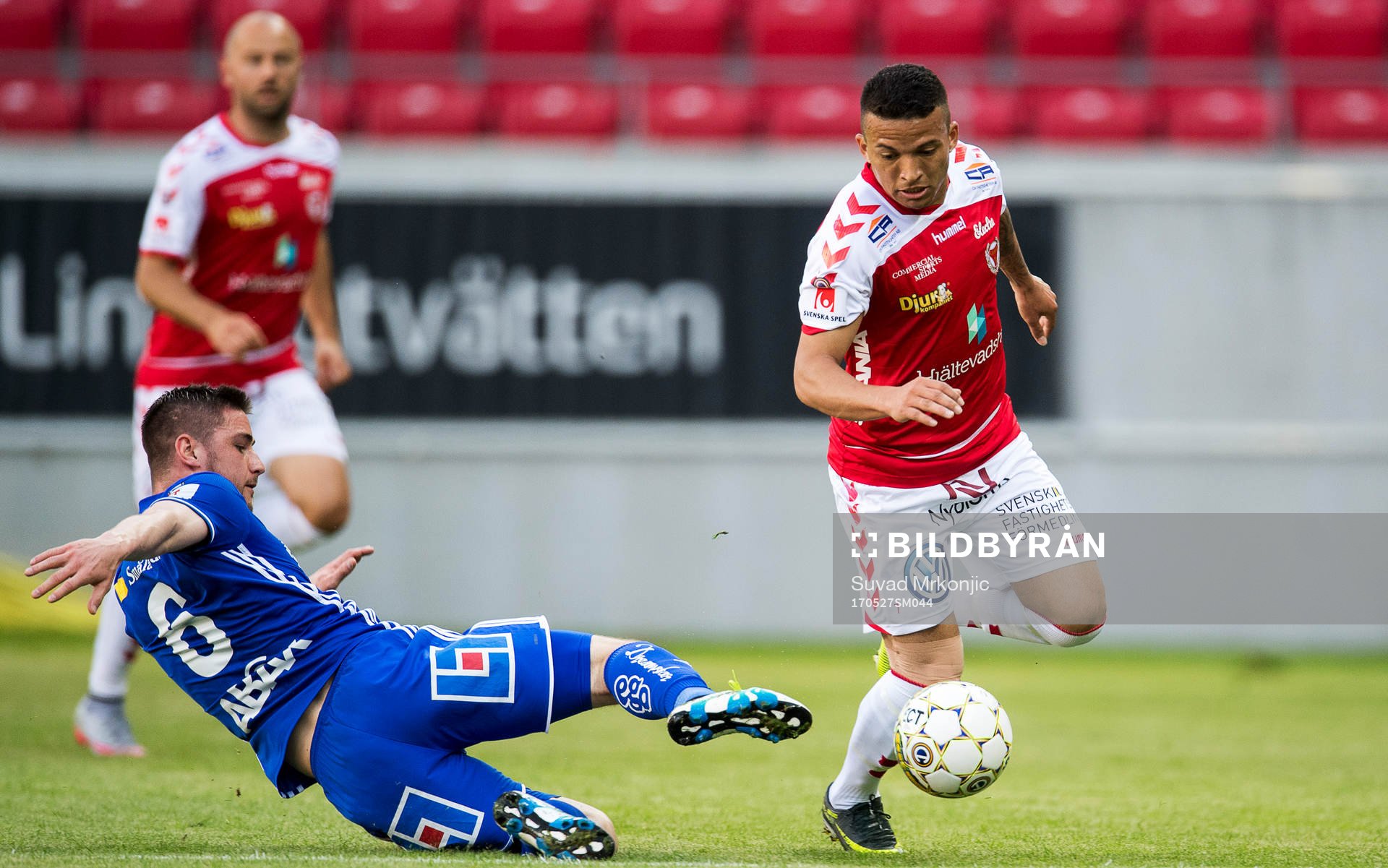 Sundsvalls Kristinn Freyr Sigurdsson och Kalmars Ismael
