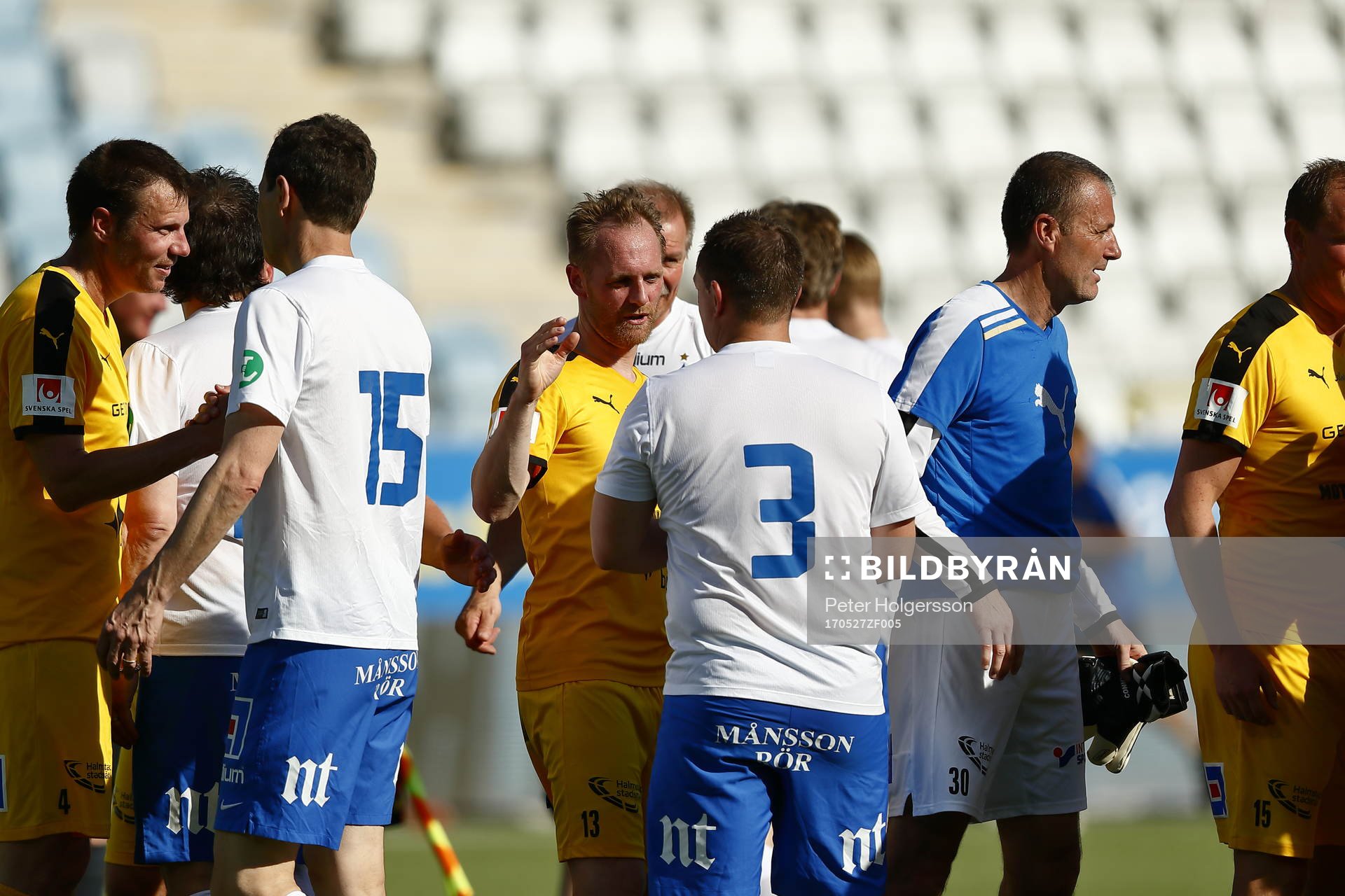 Jubileumsmatchen i fotboll mellan veteraner i Norrköping och Halmstad den 27 maj 2017 i Norrköping.