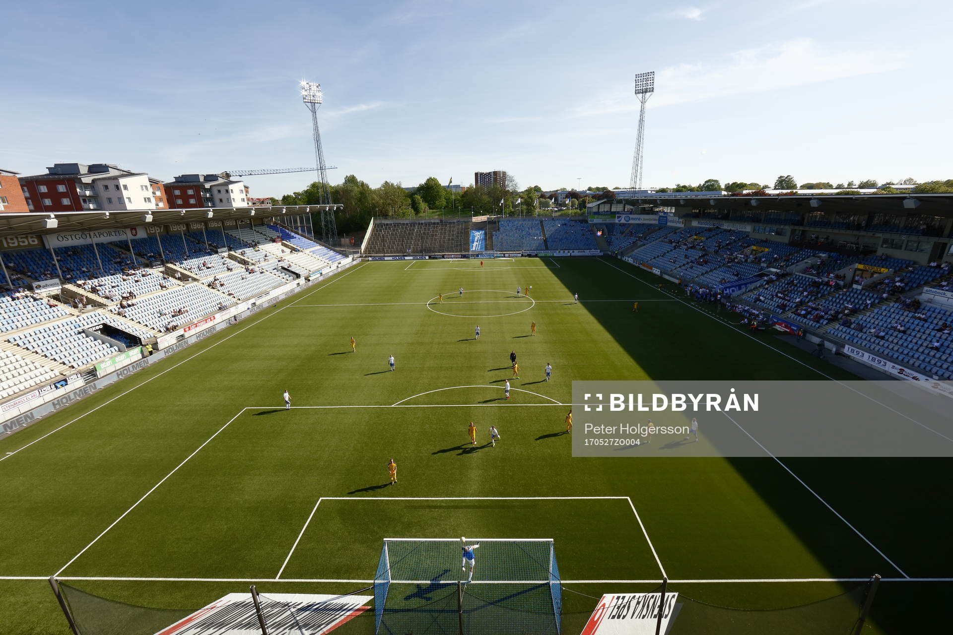 Jubileumsmatchen i fotboll mellan veteraner i Norrköping och Halmstad den 27 maj 2017 i Norrköping.