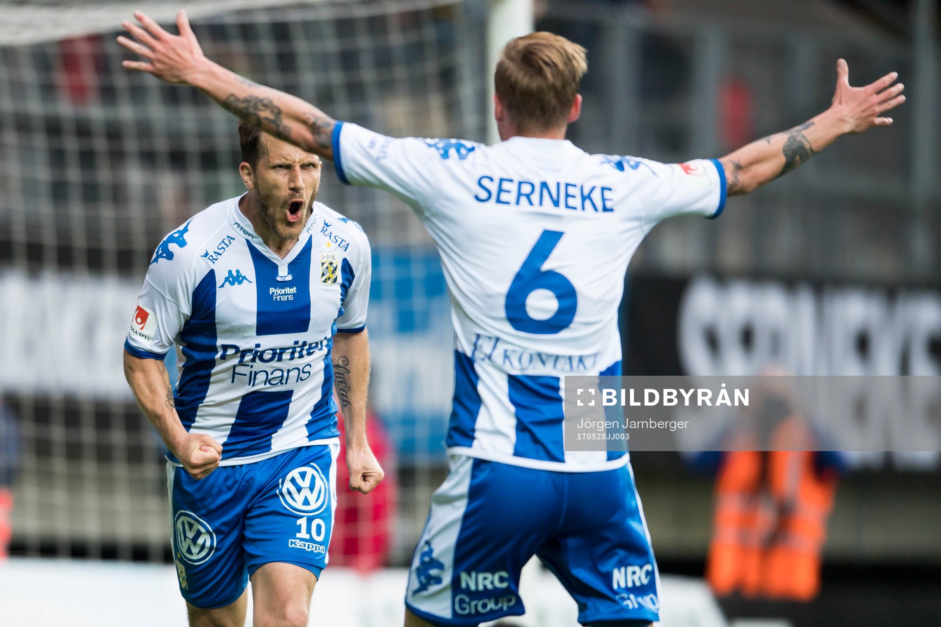 IFK Göteborgs Tobias Hysen jublar efter att gjort 1-1 under fotbollsmatchen i Allsvenskan mellan IFK Göteborg och Elfsborg den 28 maj 2017 i Göteborg.