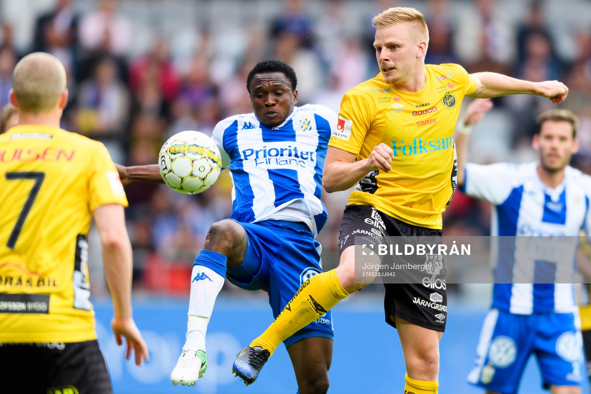 Elfsborgs Per Frick och IFK Göteborgs Lawson Sabah