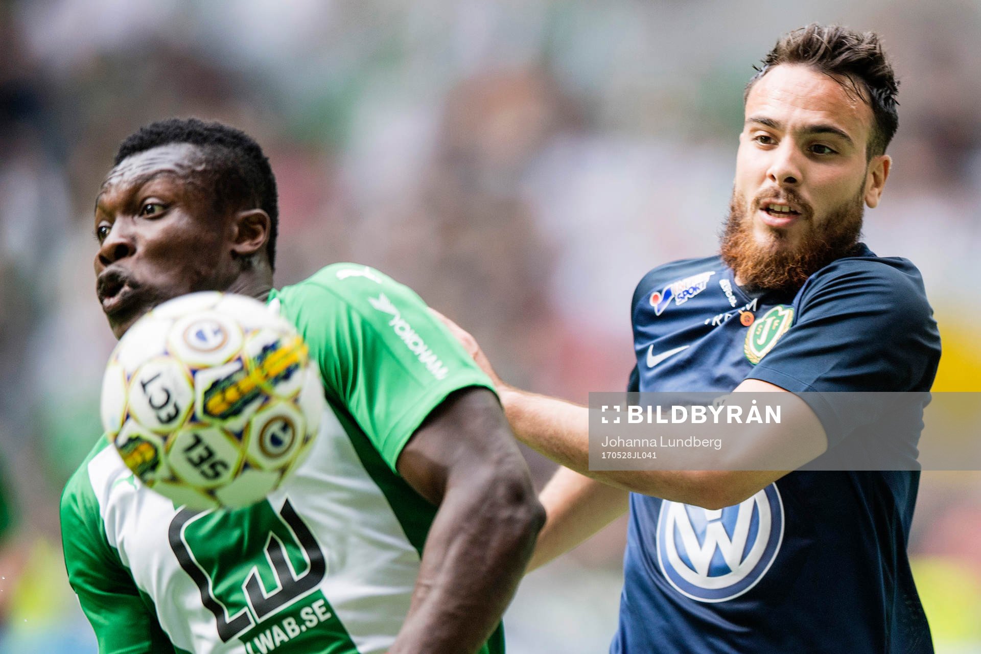 Hammarbys Joseph Aidoo och Jönköpings Dzenis Kozica