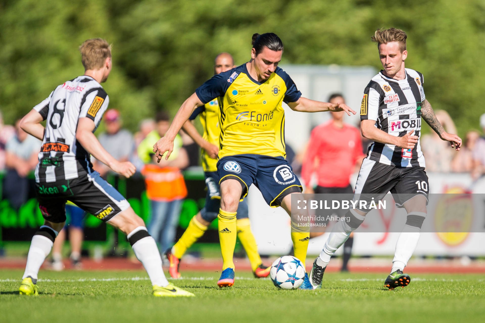  Ängelholms Arton Jashari under fotbollsmatchen i Division 1 Södra mellan Ängelholm och Landskrona den  28 maj 2017 i Ängelholm.