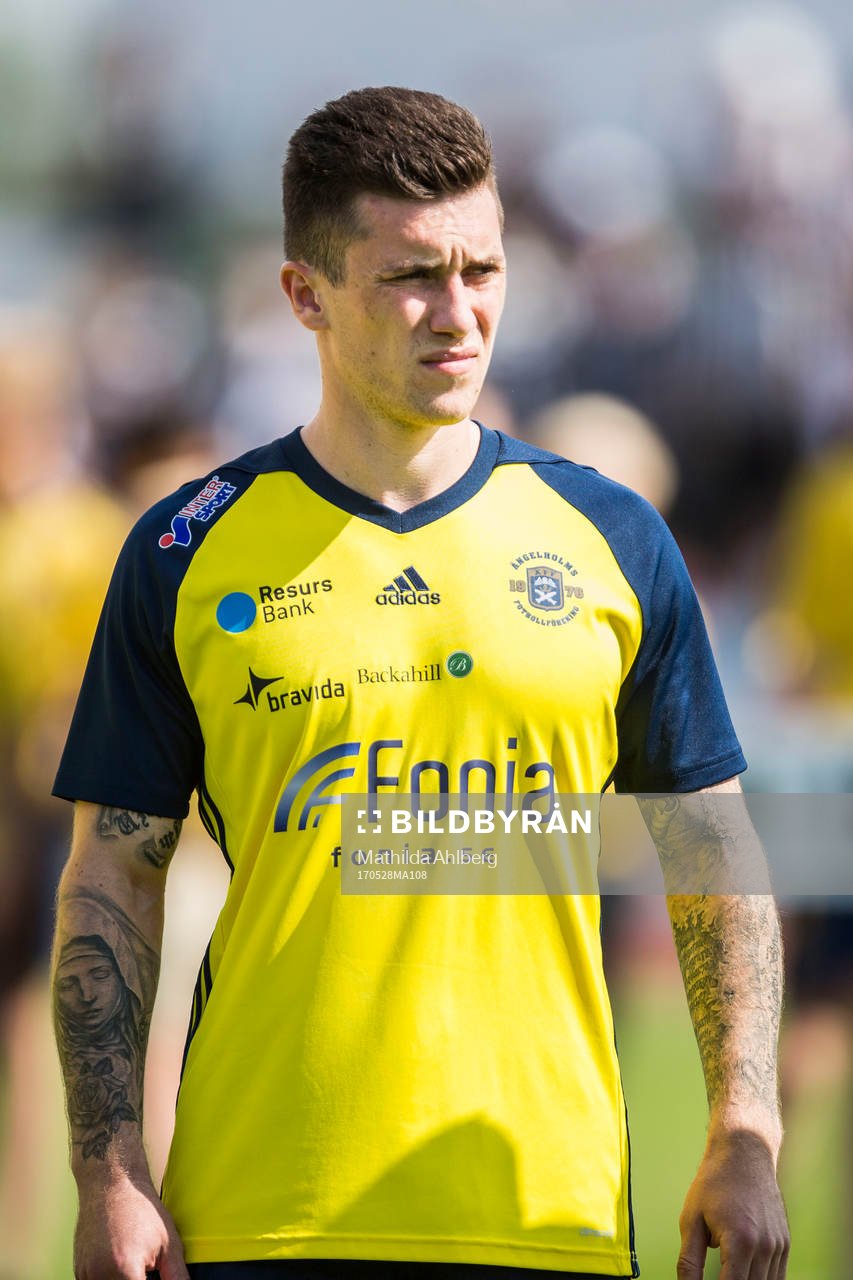 Ängelholms Nemanja Gojacanin  under fotbollsmatchen i Division 1 Södra mellan Ängelholm och Landskrona den  28 maj 2017 i Ängelholm.