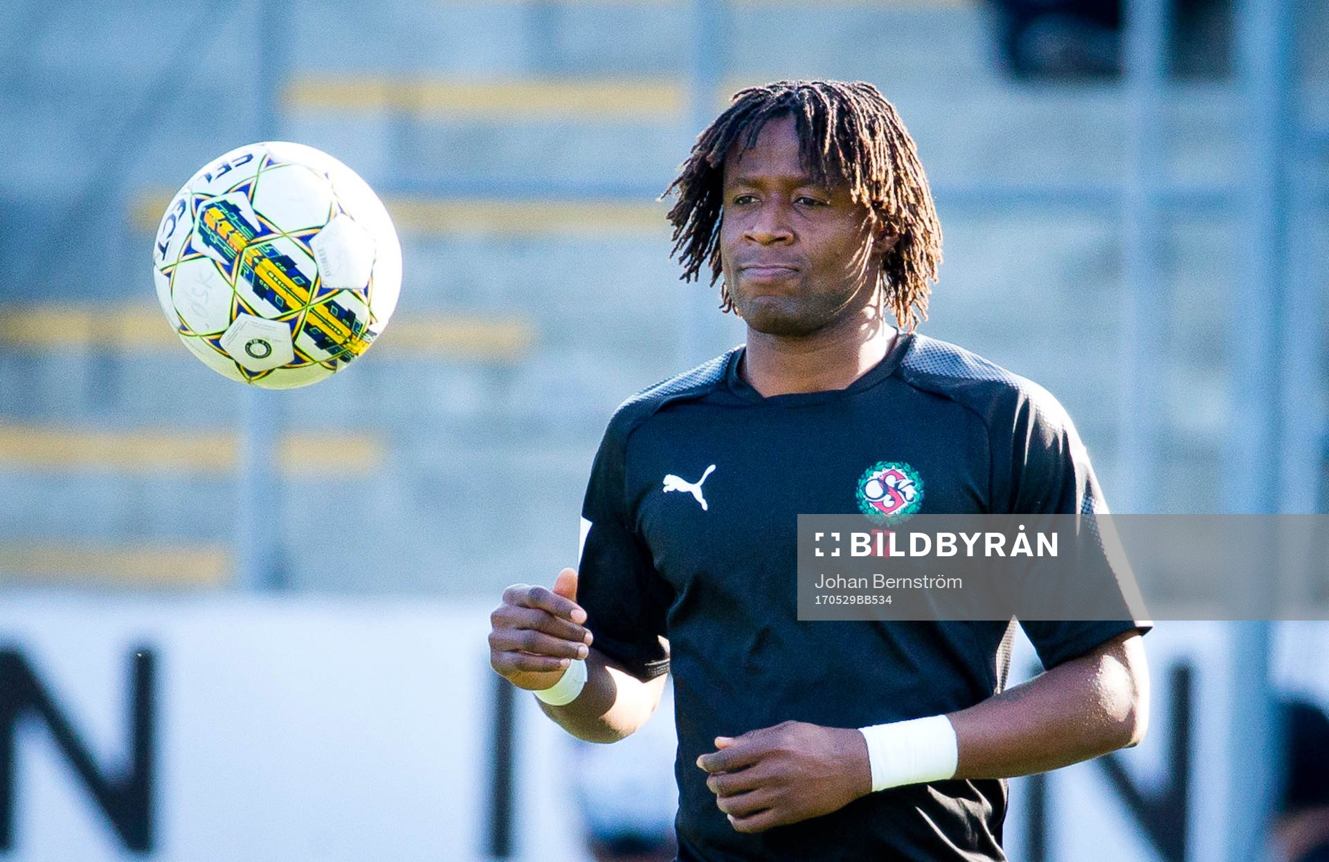 9 Örebros Kennedy Igboananike är tillbaka