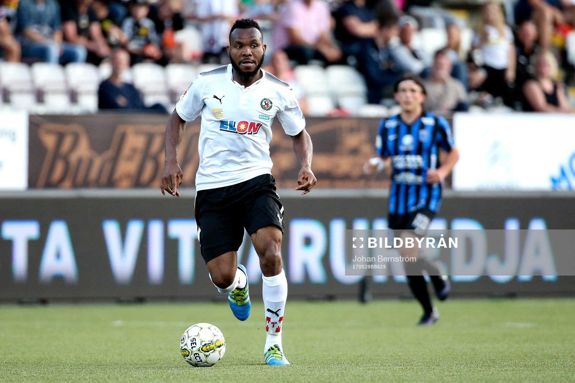 9 Örebros Michael Junior Omah