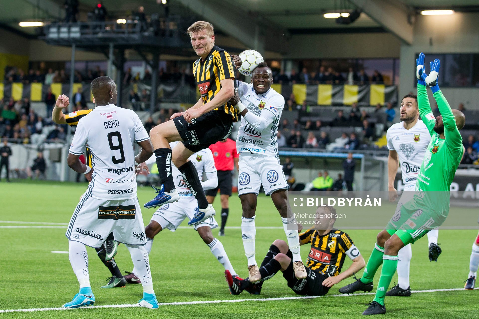 Häckens Juhani Ojala i nickduell mot Östersunds Samuel
