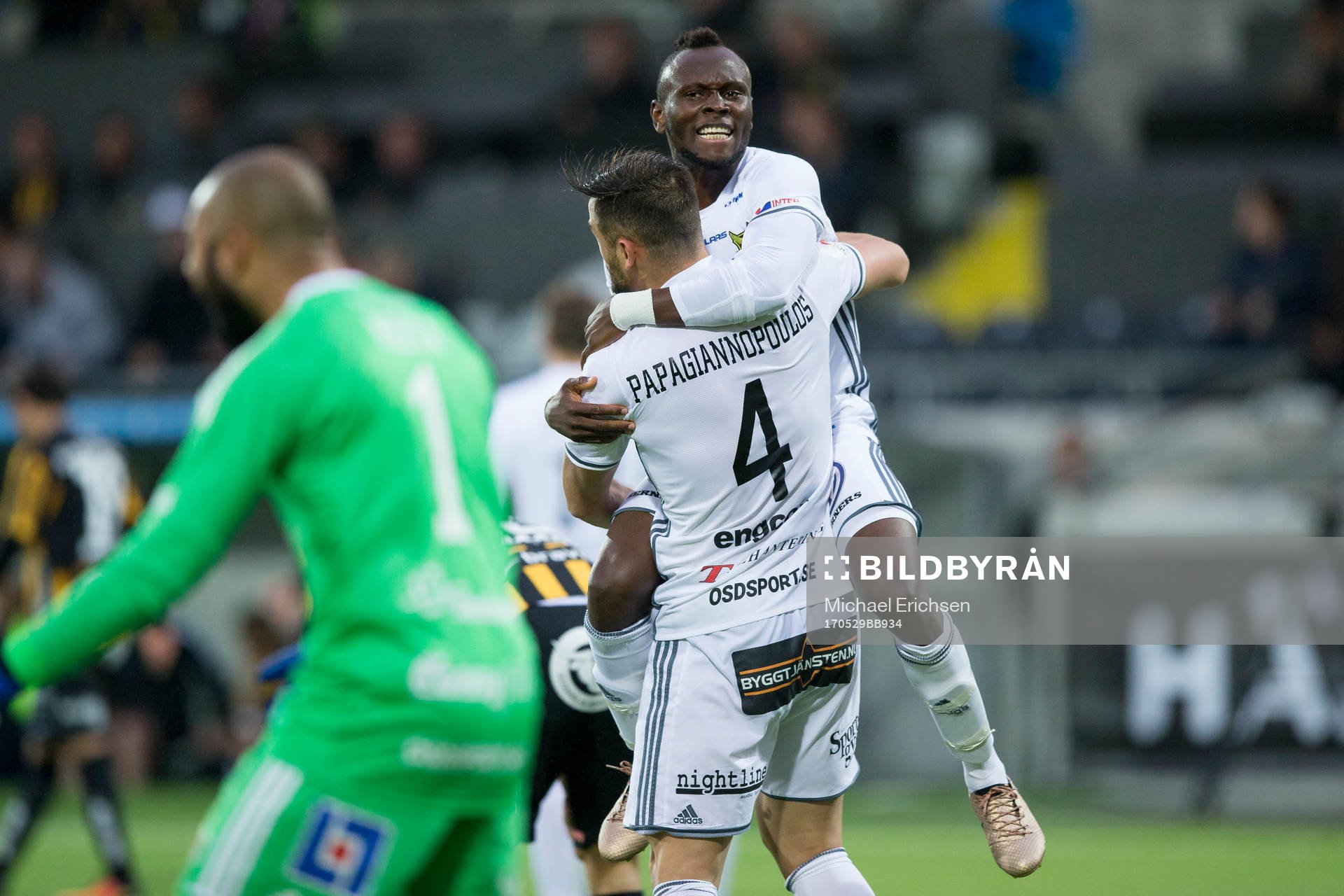 Östersunds Sotirios Papagiannopoulus och Samuel Mensiro