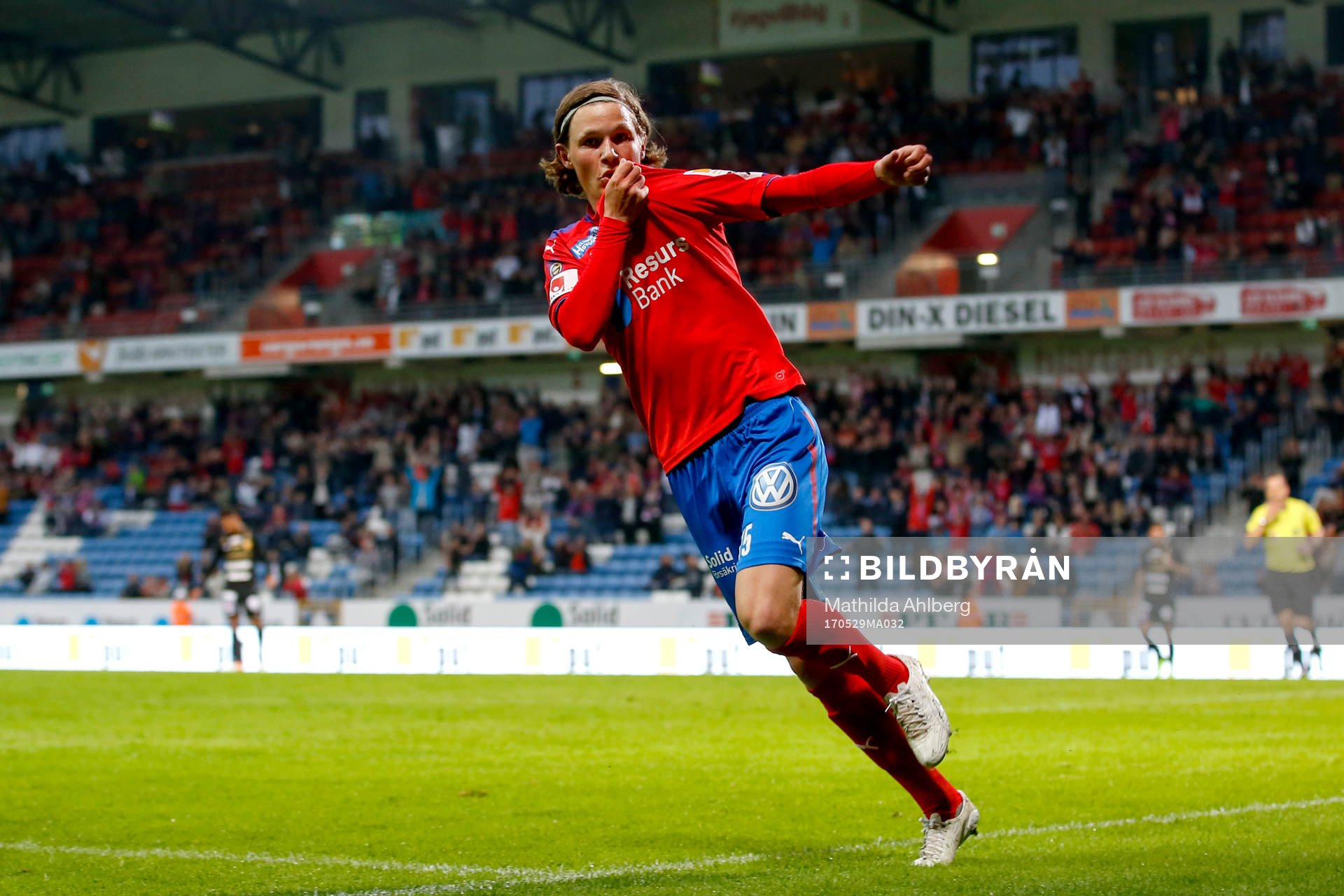 Helsingborgs Max Svensson jublar