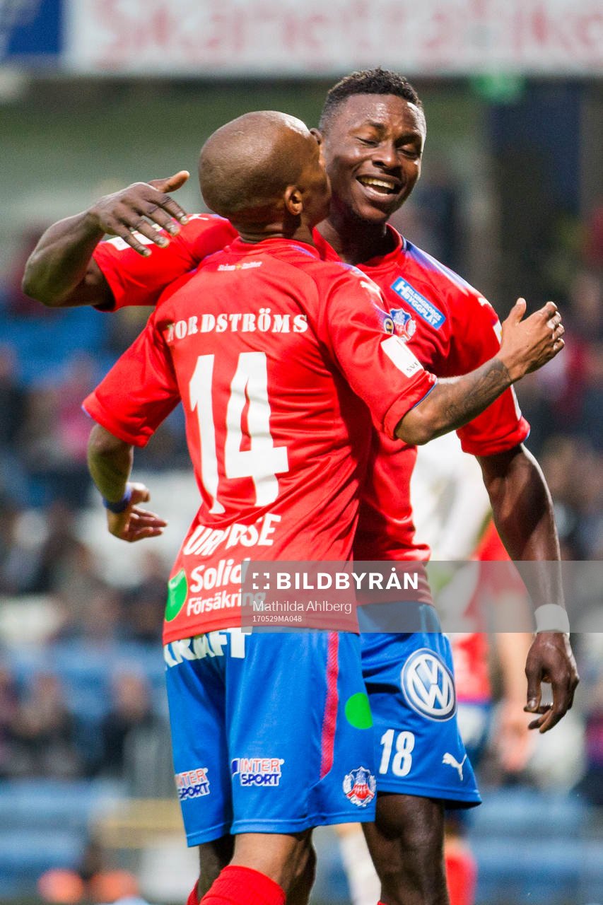 Helsingborgs Bradley Surprise Ralani och  Oke Akpoveta
