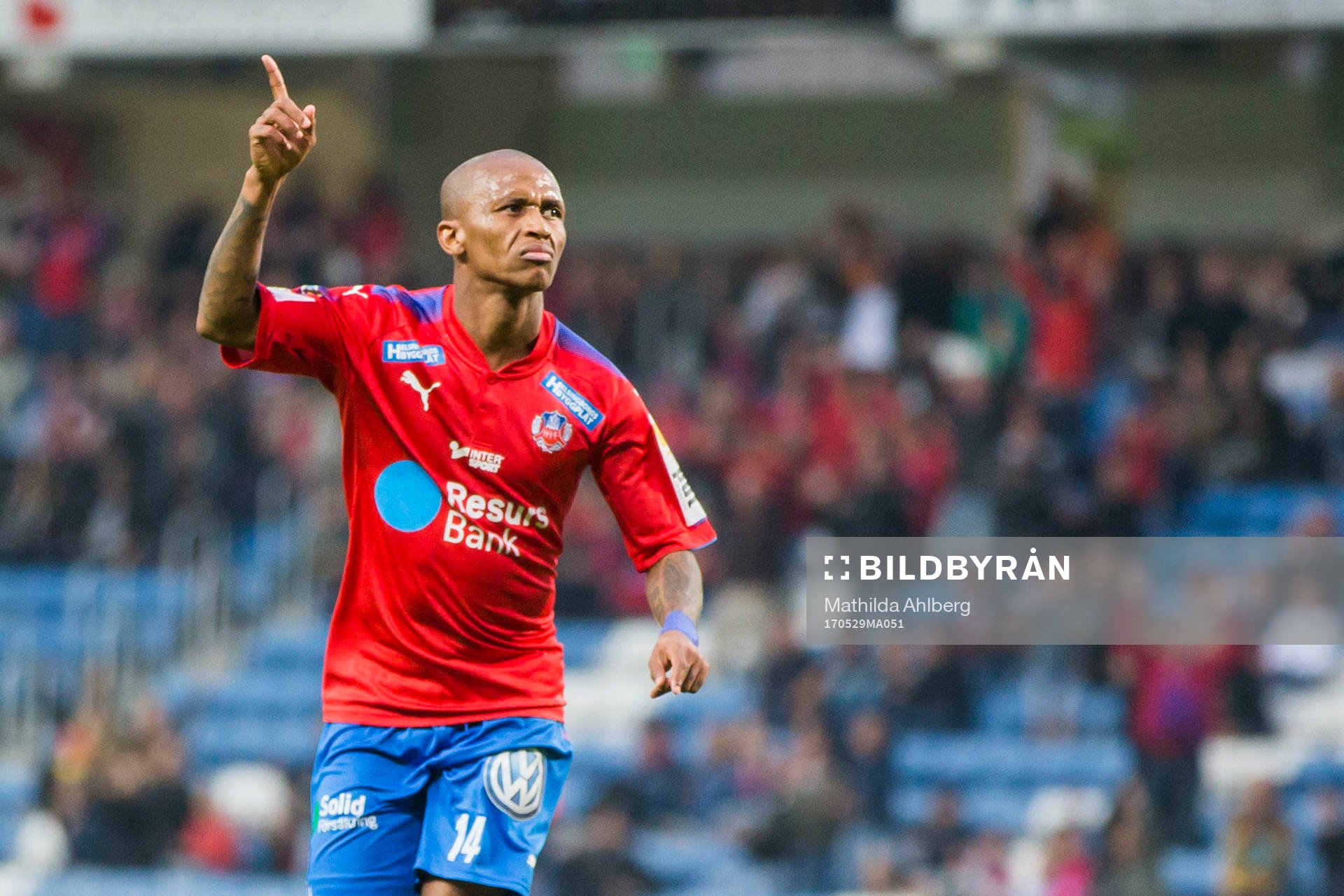 Helsingborgs Bradley Surprise Ralani jublar