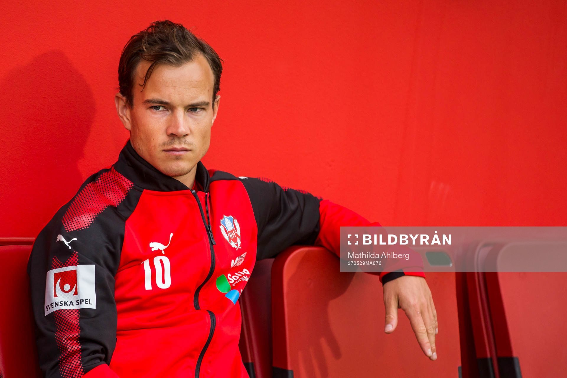 Helsingborgs Anton Wede på bänken