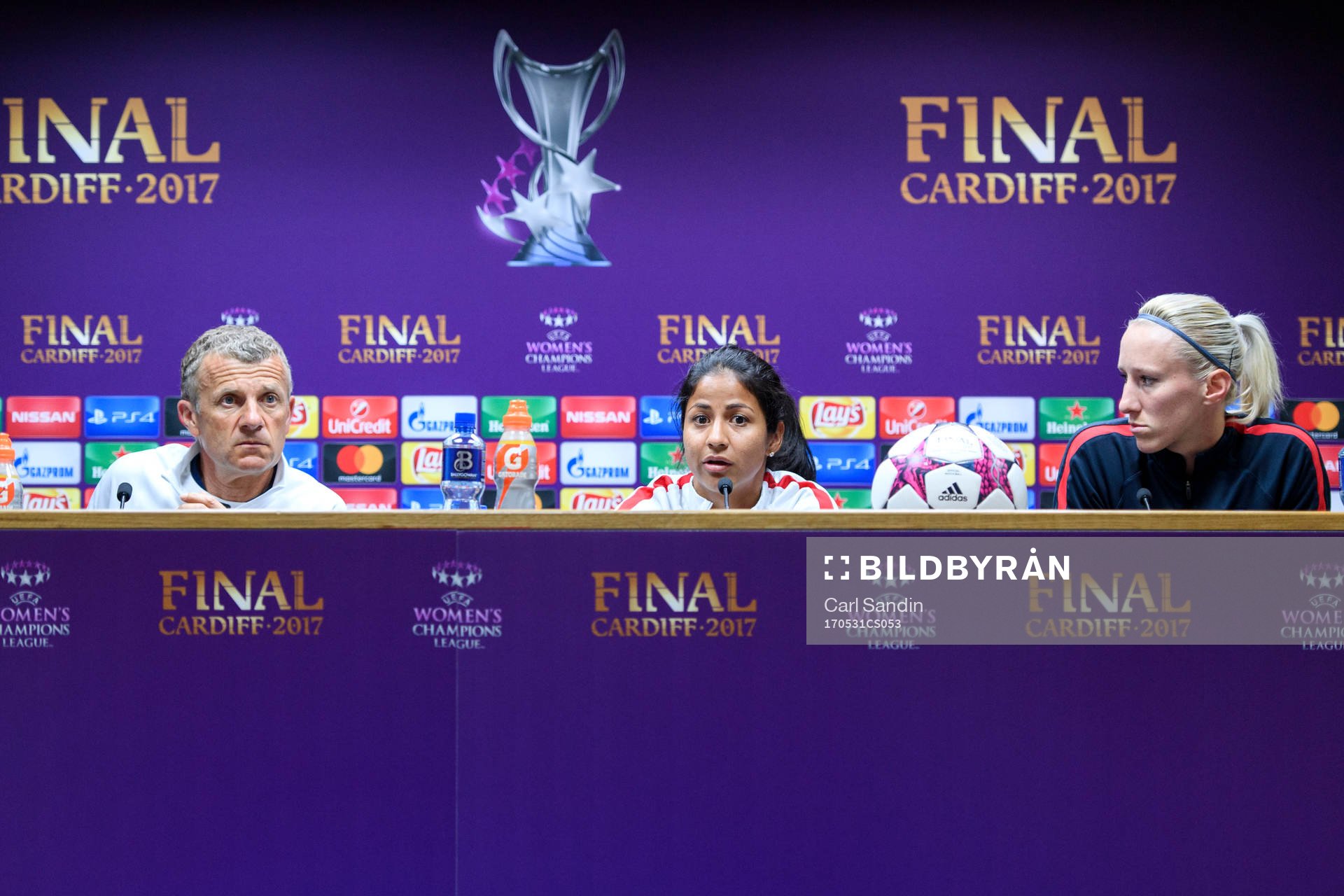 Tränare Patrice Lair,  Shirley Cruz Trana och målvakt