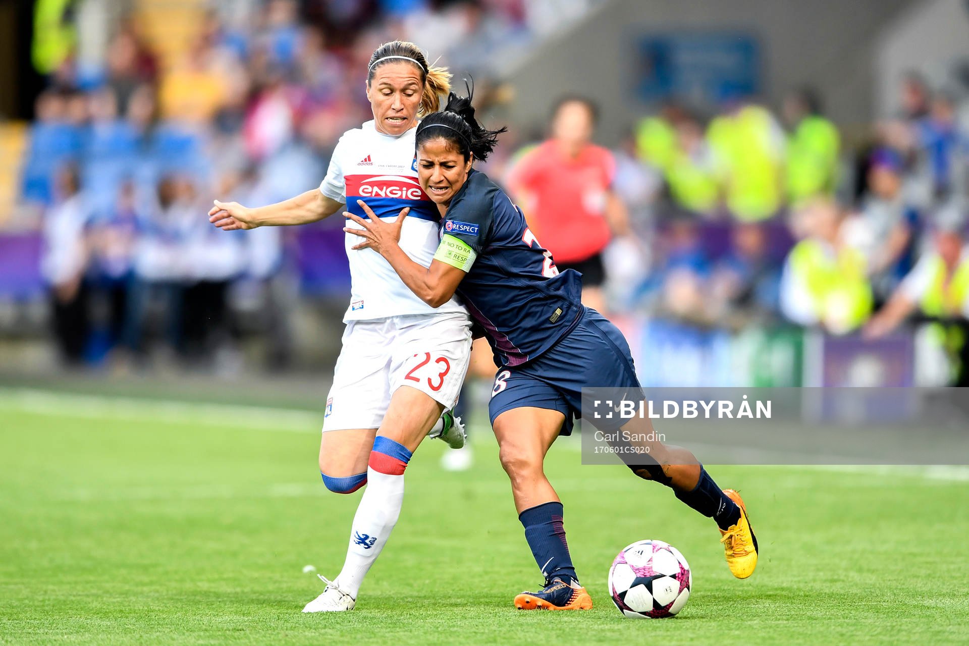 Lyons Camille Abily och Paris Shirley Cruz Trana