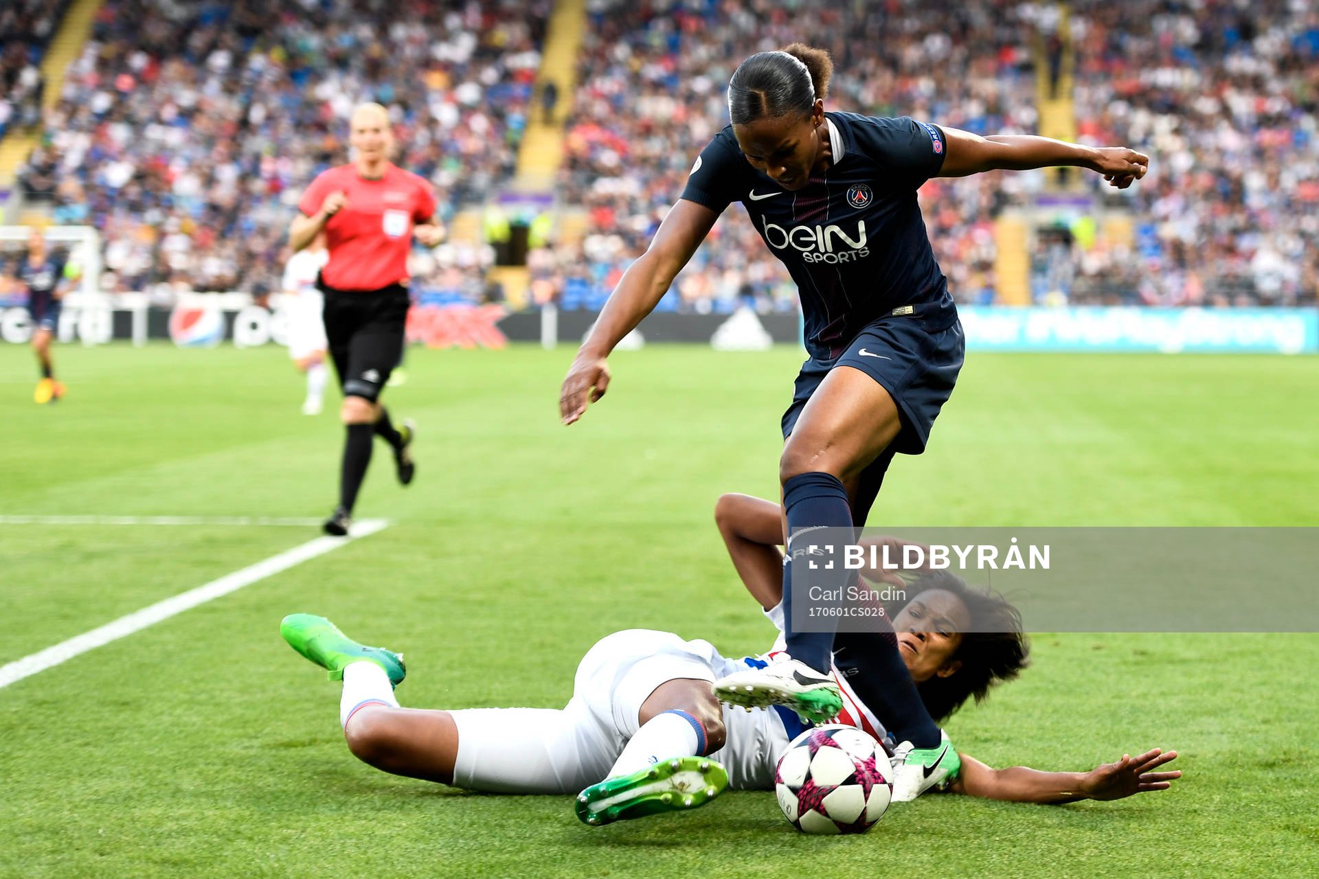 Lyons Wendie Renard och Paris Marie-Laure Delie