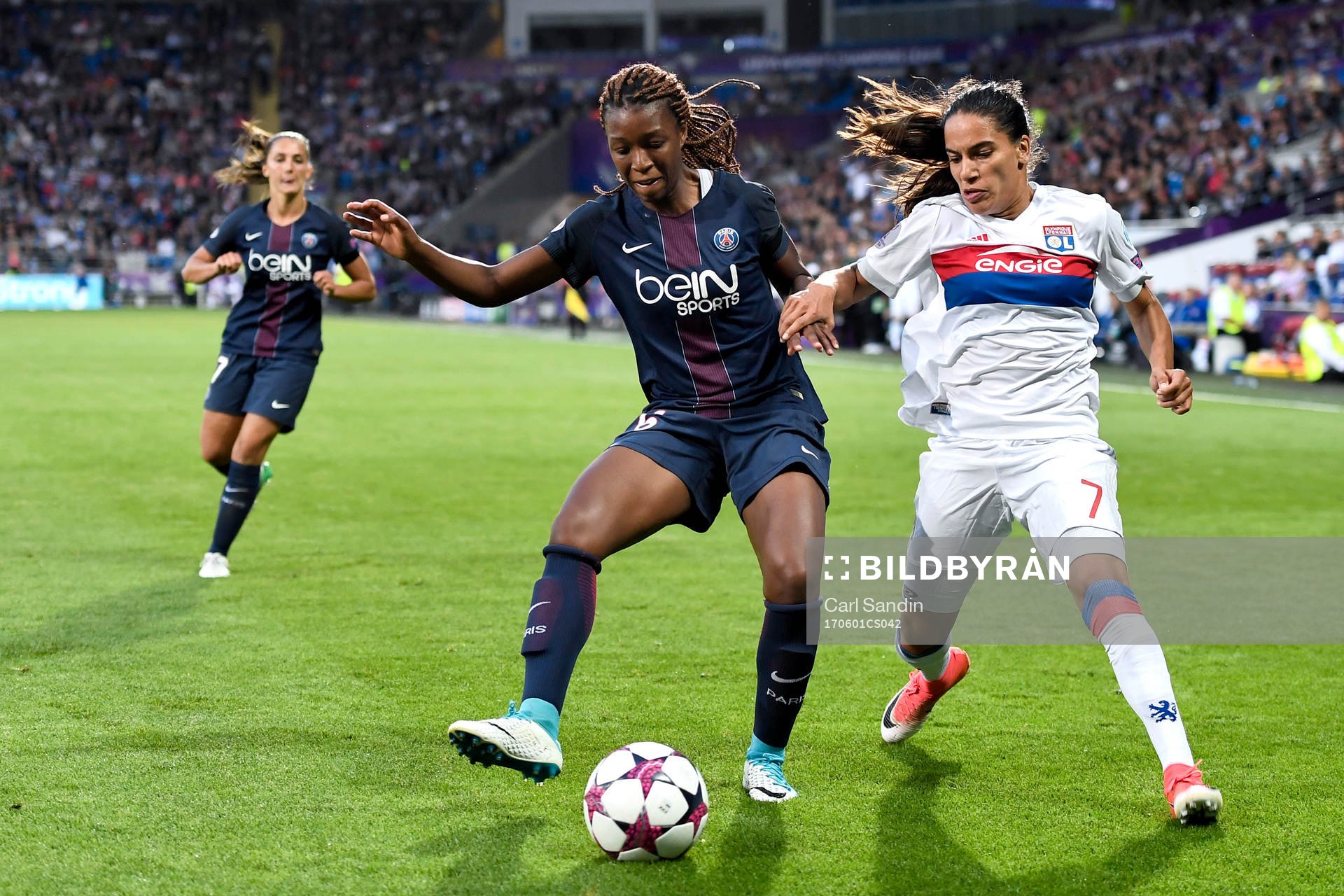 Paris Grace Geyoro och Lyons Amel Majri