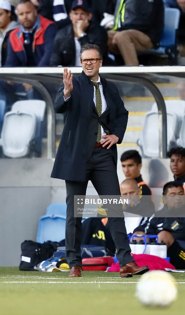 s tränare Rikard Norling