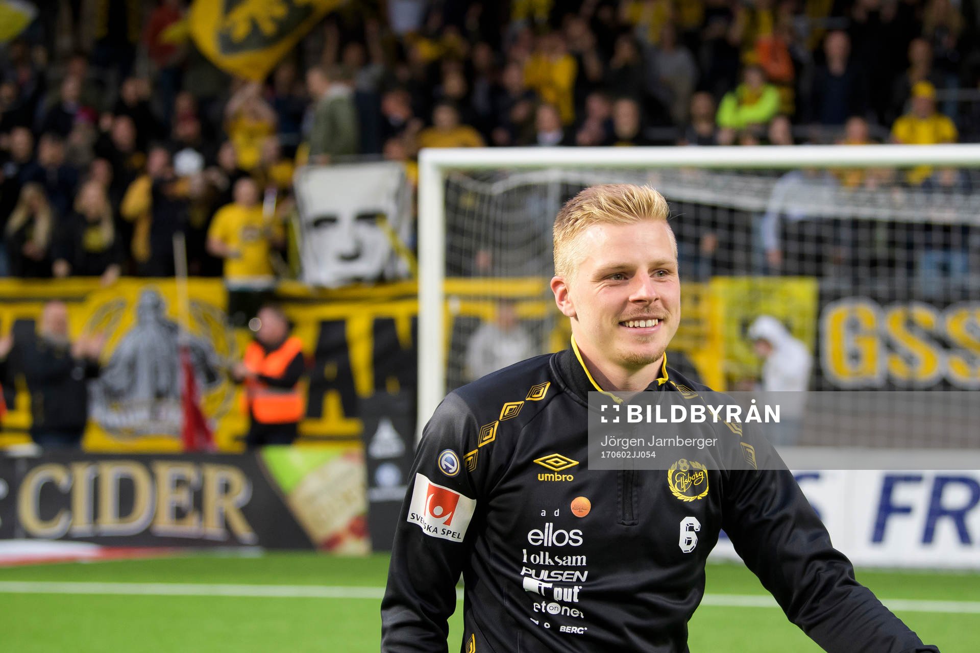 Elfsborgs Per Frick hyllas av supportrarna