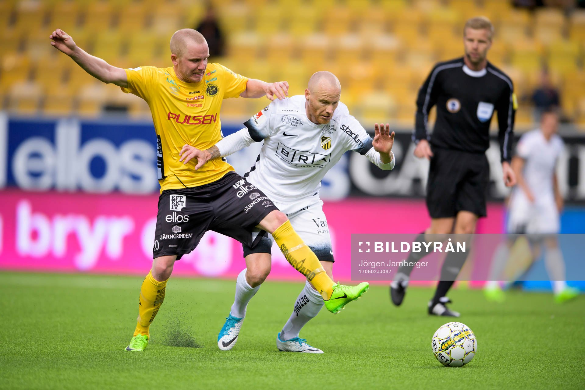 Elfsborgs Simon Lundevall och Häckens Alexander Farnerud