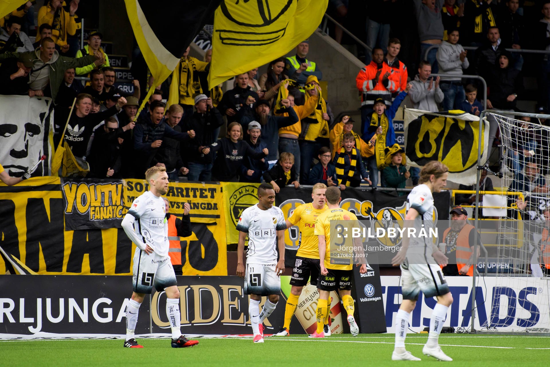 Elfsborgs Per Frick jublar