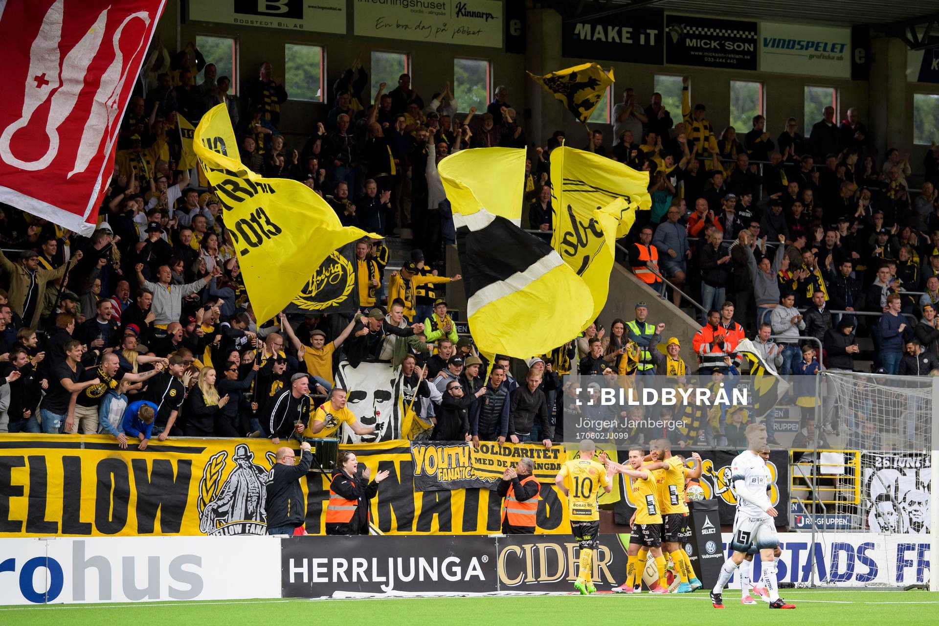 Elfsborgs Per Frick jublar