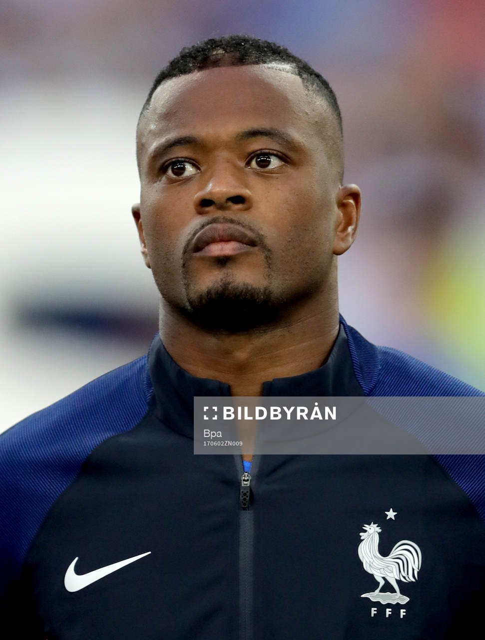 Patrice Evra , Frankrike